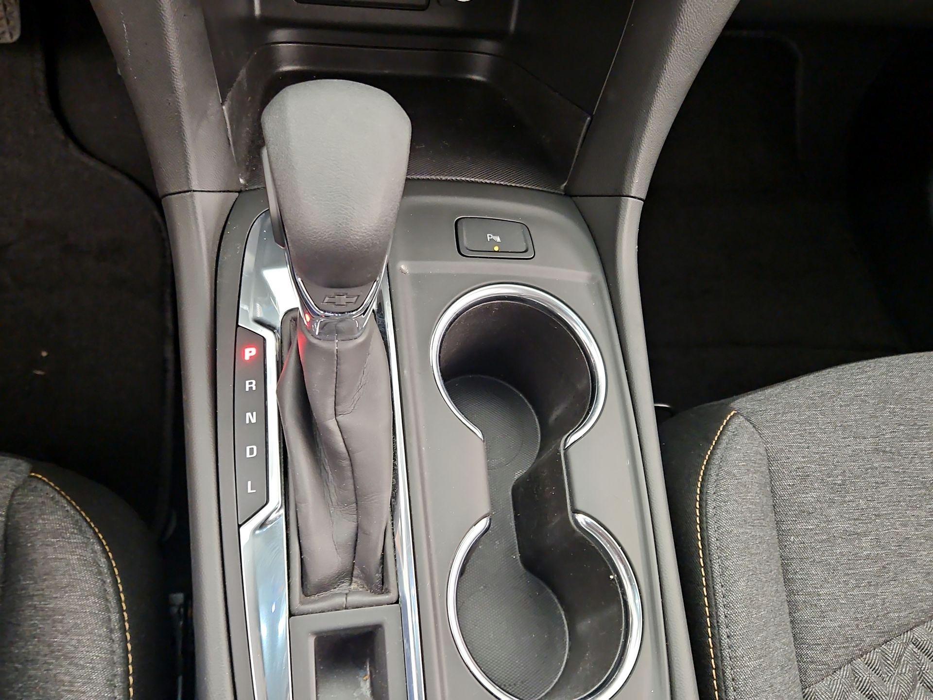 Thumbnail: 2023 Chevrolet Equinox - 17