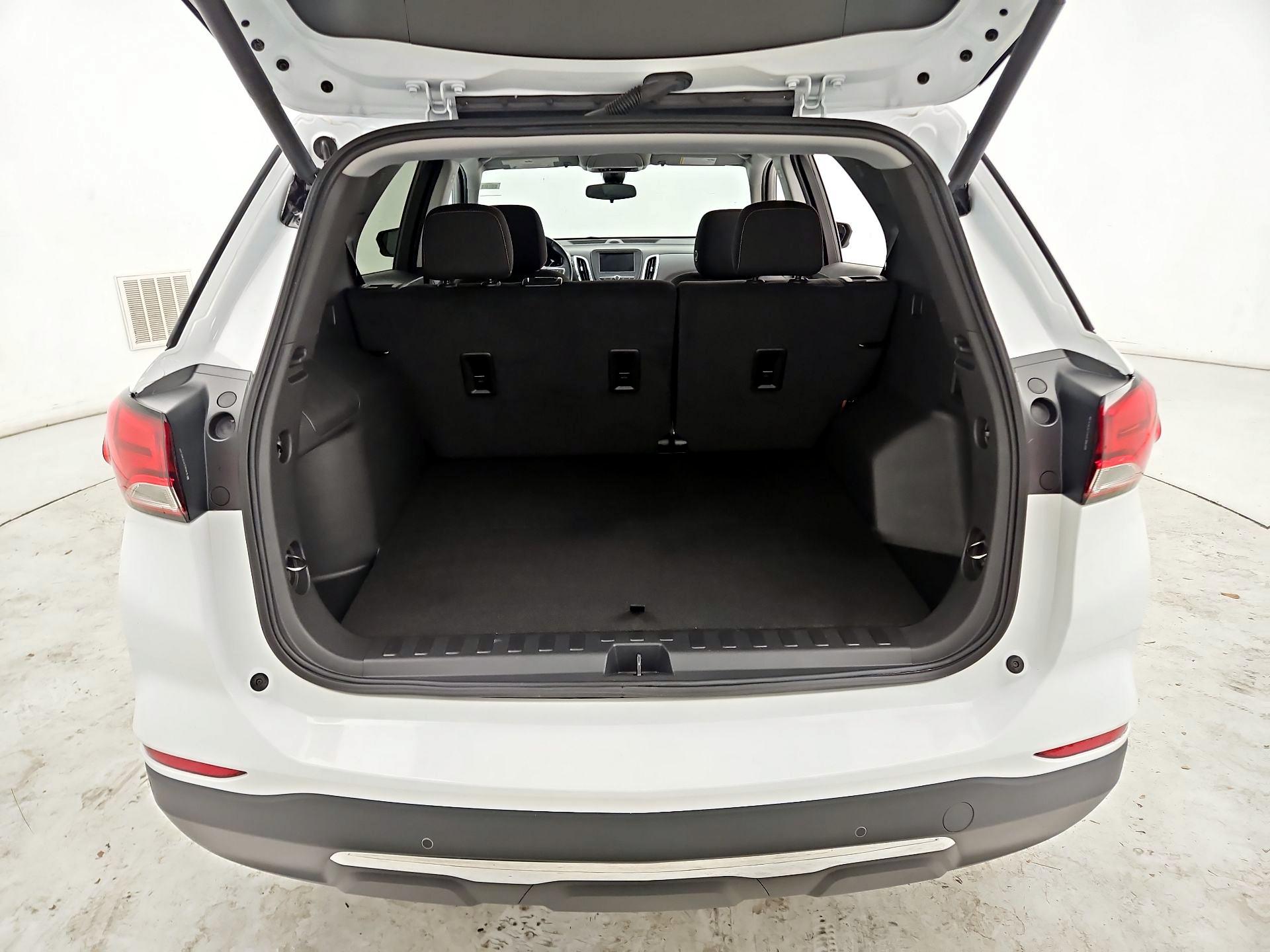 Thumbnail: 2023 Chevrolet Equinox - 20