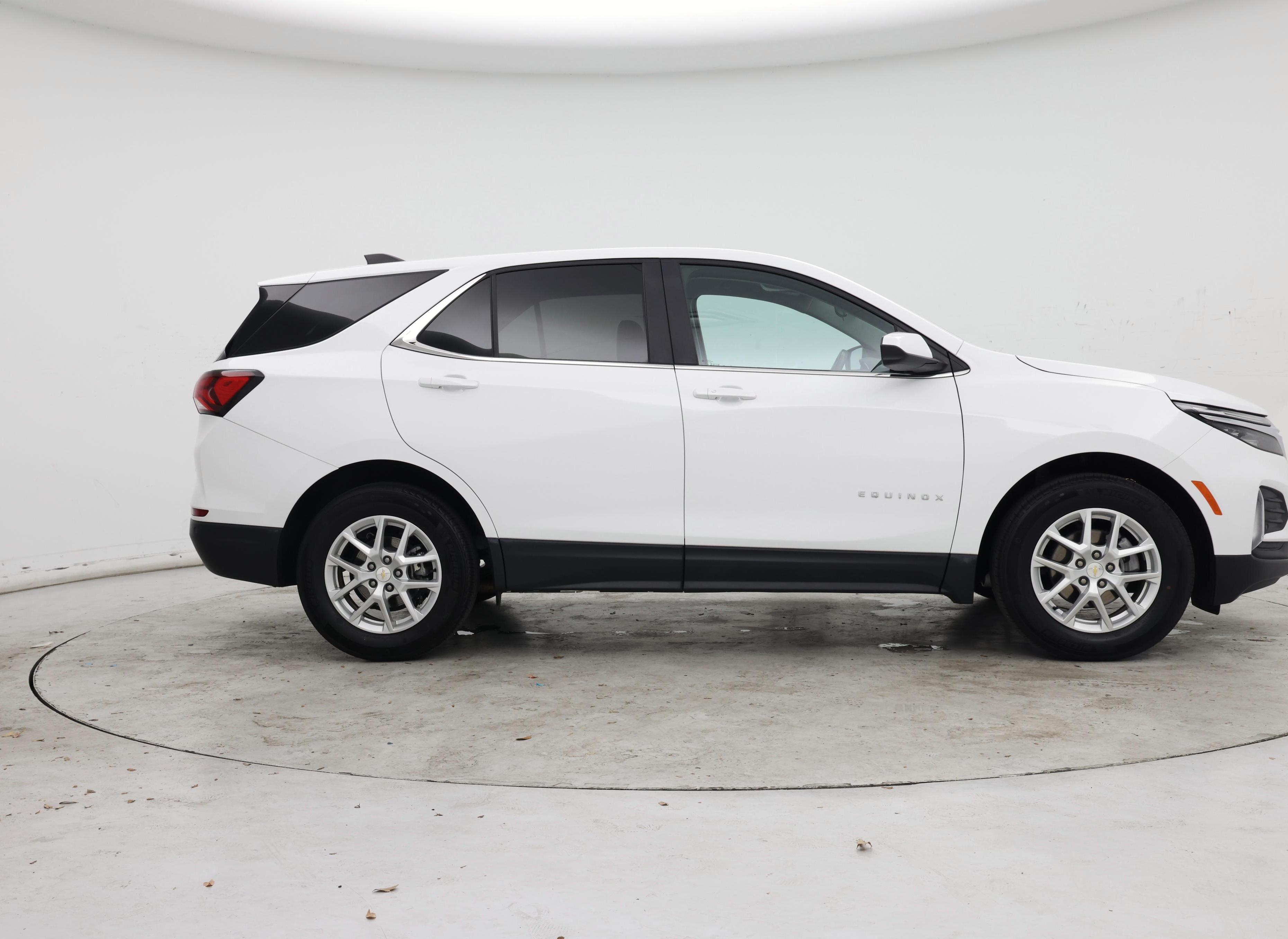 Thumbnail: 2023 Chevrolet Equinox - 7