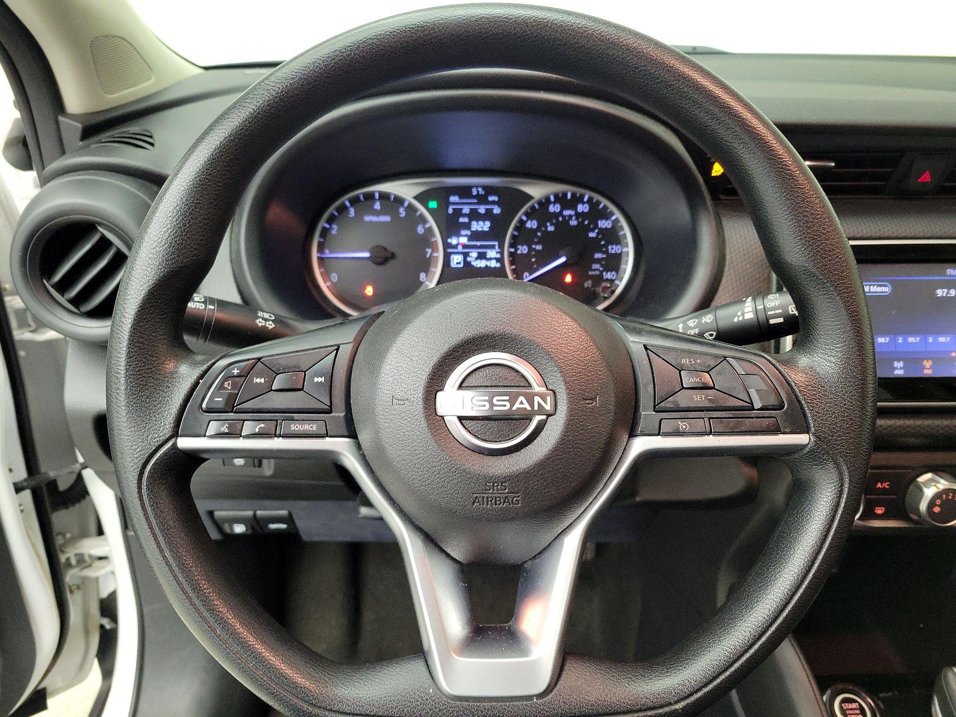 Thumbnail: 2022 Nissan Kicks - 10