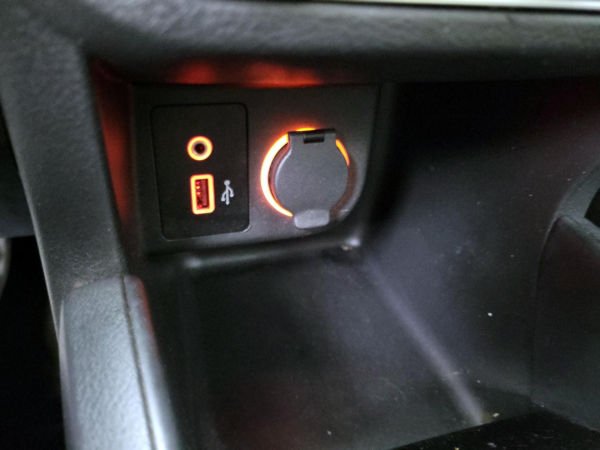 Thumbnail: 2022 Nissan Kicks - 18