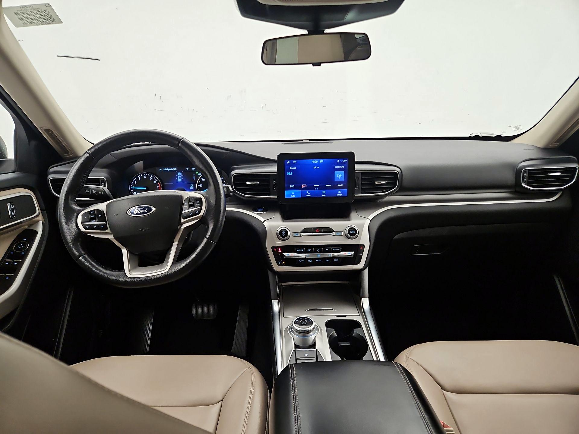 Thumbnail: 2022 Ford Explorer - 9