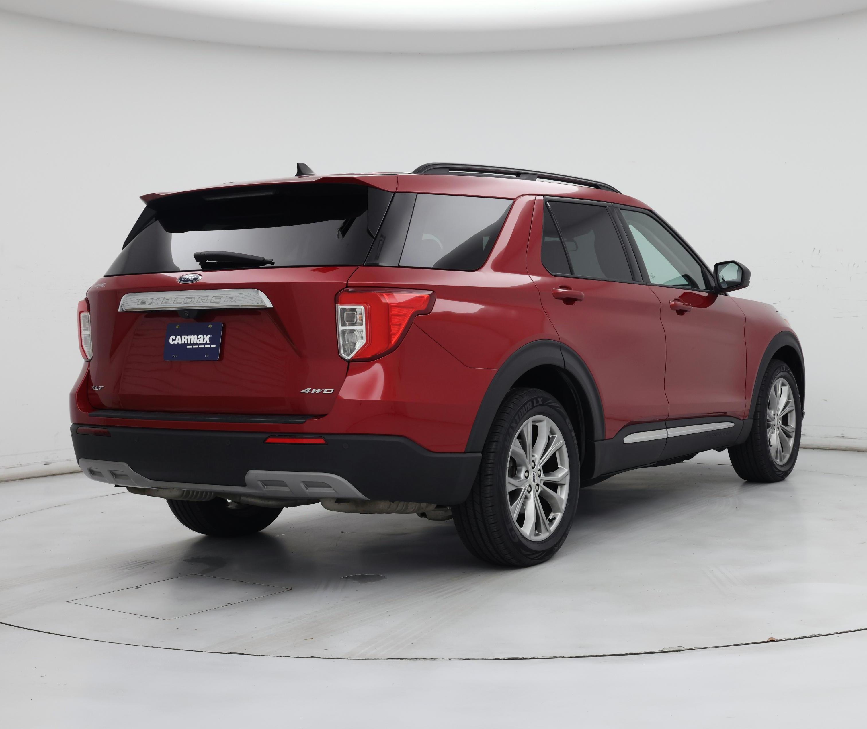 Thumbnail: 2022 Ford Explorer - 8