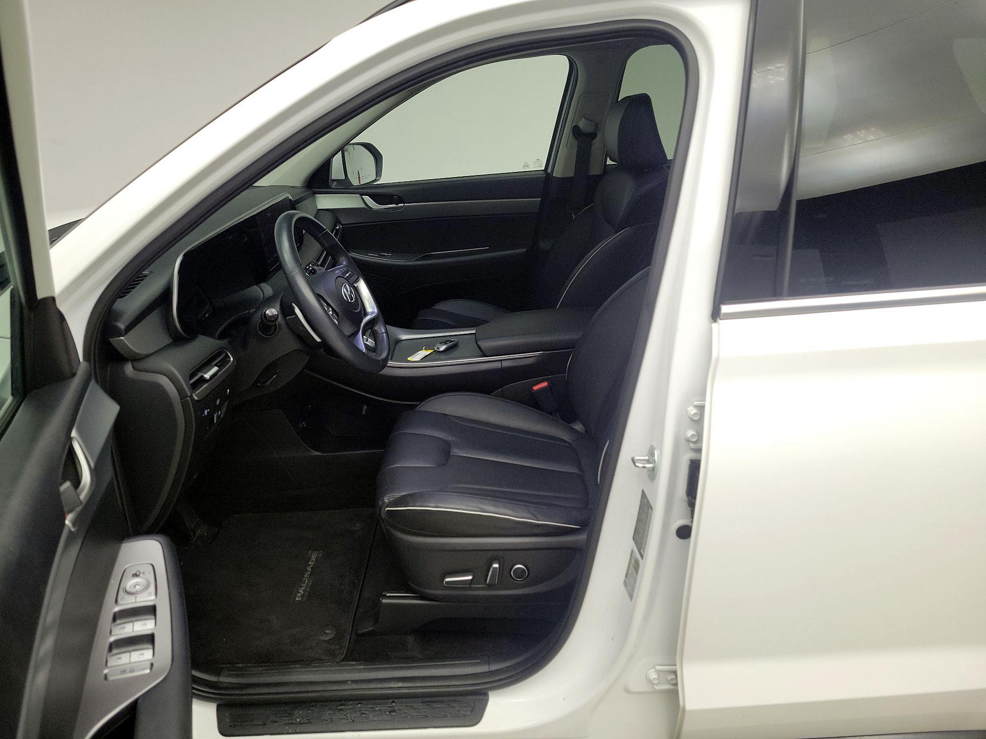 Thumbnail: 2023 Hyundai Palisade - 11