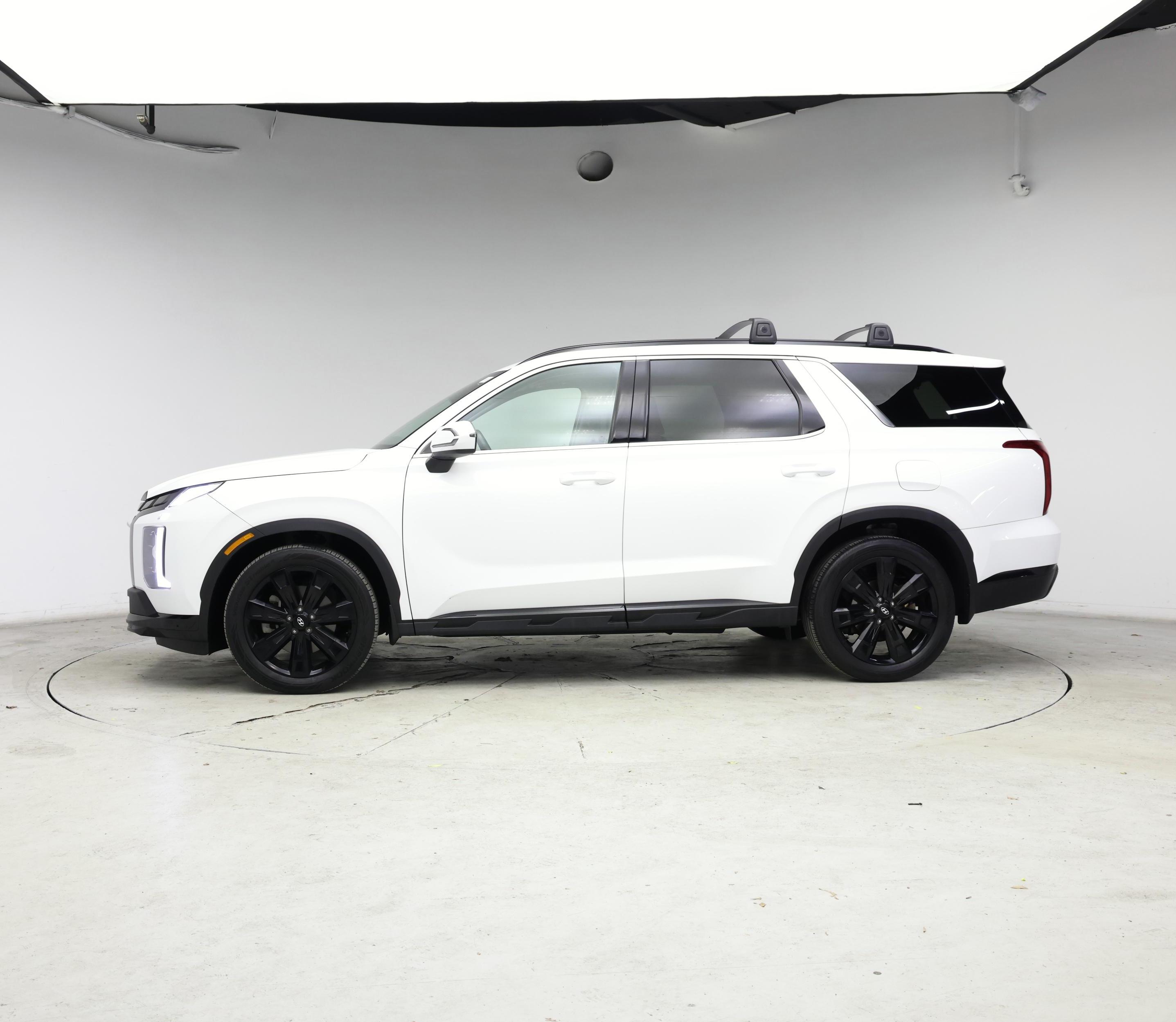 Thumbnail: 2023 Hyundai Palisade - 3