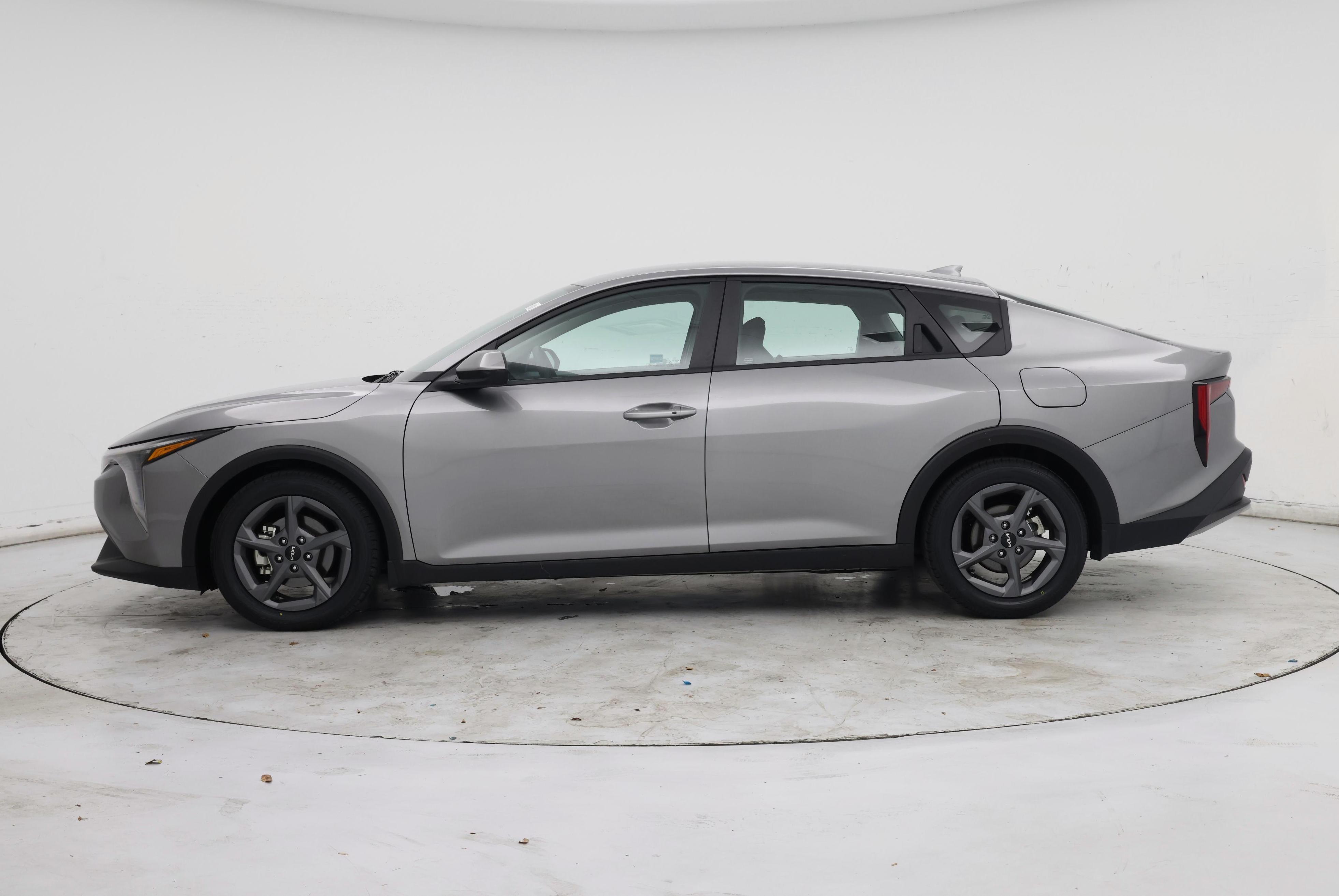 Thumbnail: 2025 Kia K4 - 3