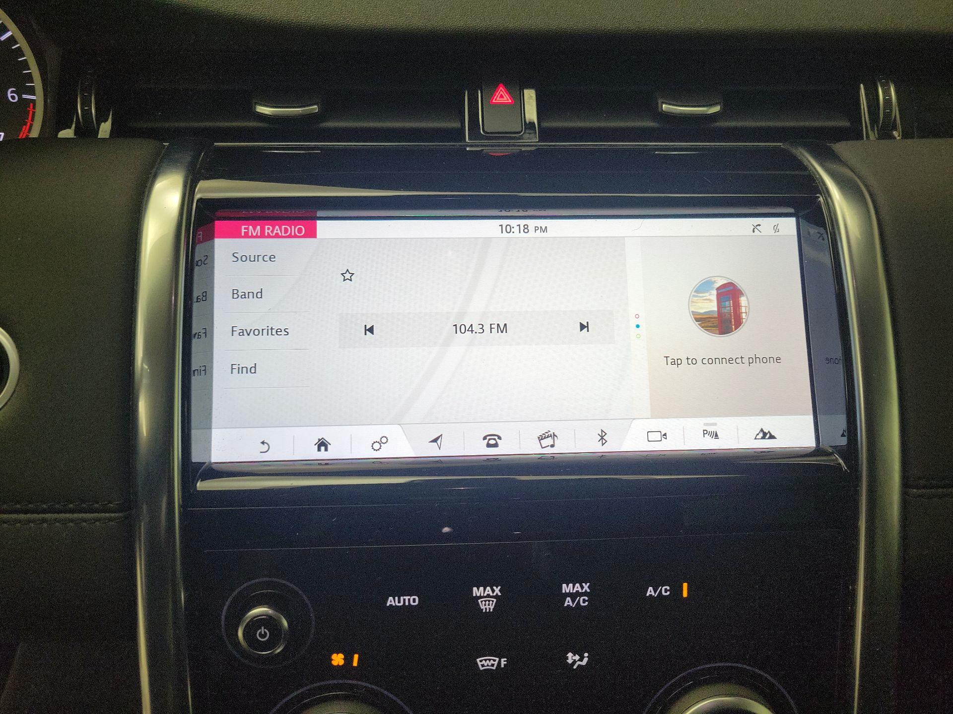 Thumbnail: 2020 Land Rover Discovery Sport - 16