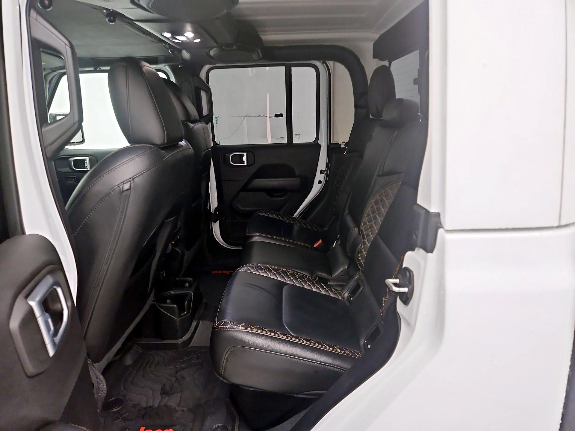 Thumbnail: 2021 Jeep Gladiator - 20