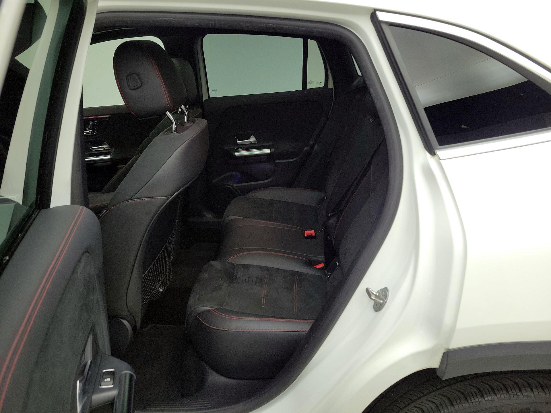 Thumbnail: 2022 Mercedes-Benz GLA - 20