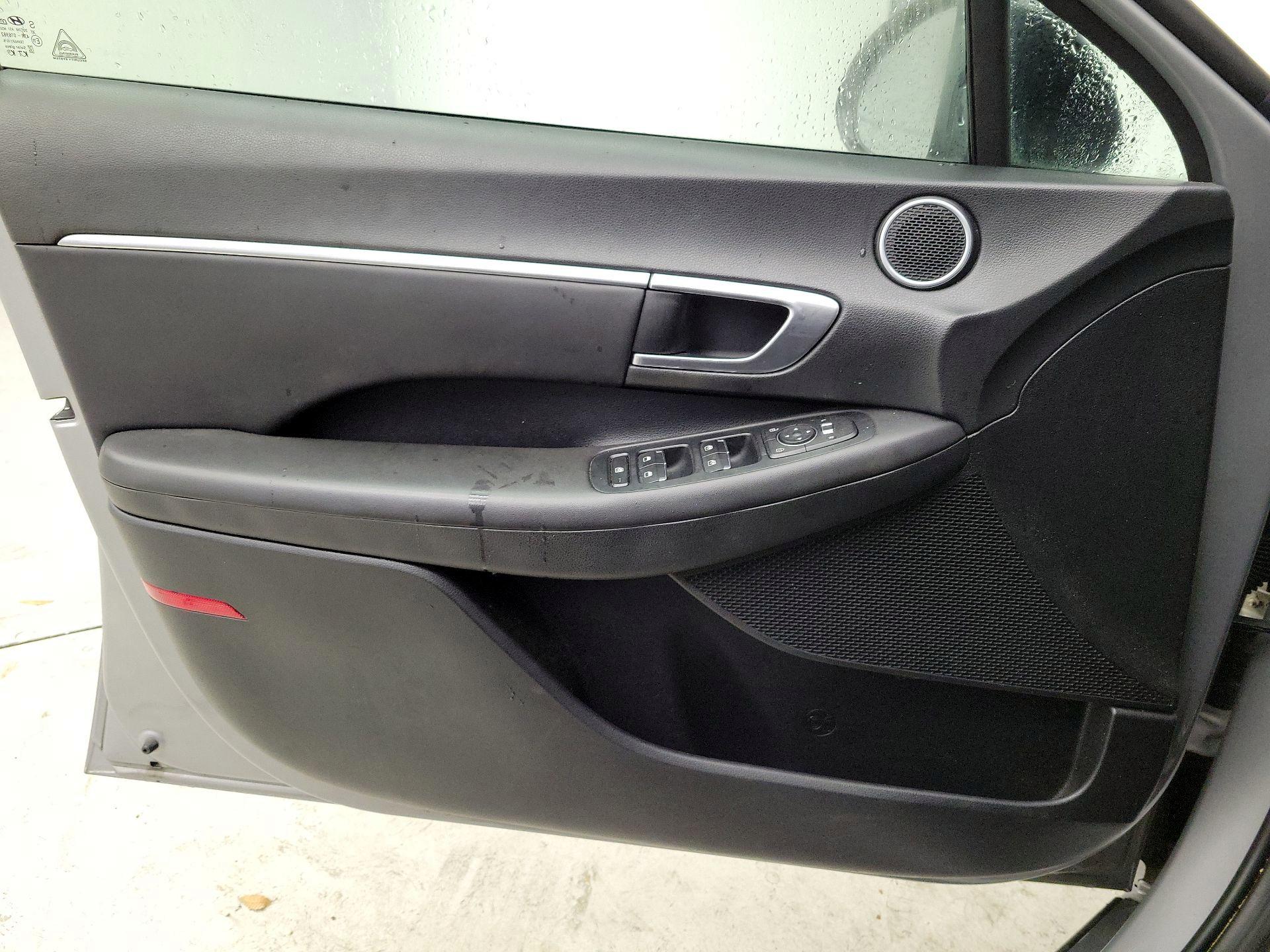 Thumbnail: 2023 Hyundai Sonata - 12