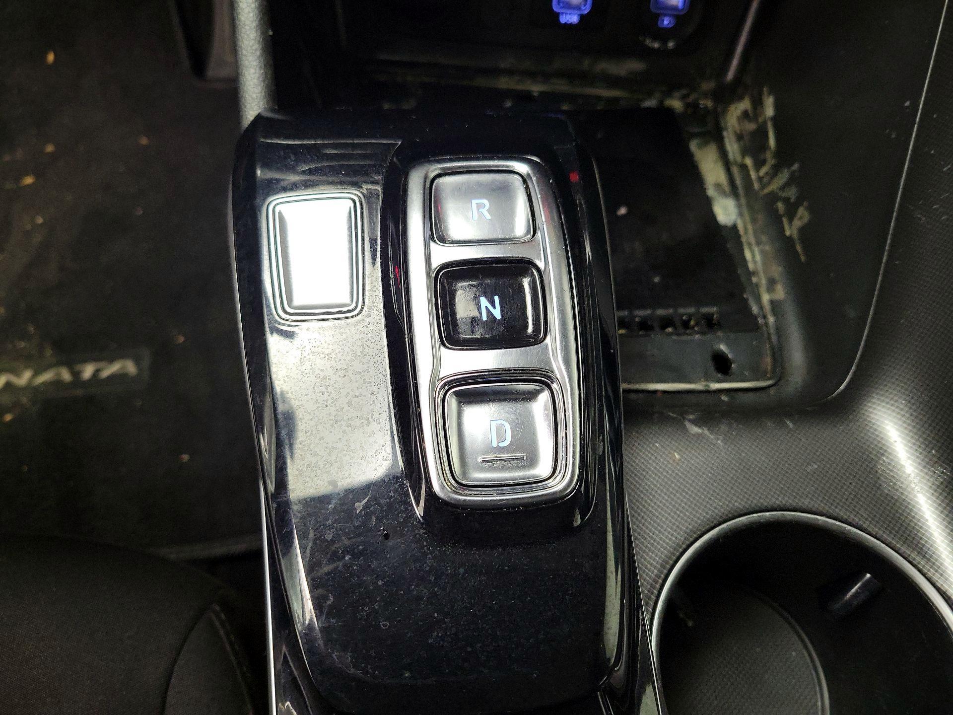 Thumbnail: 2023 Hyundai Sonata - 18