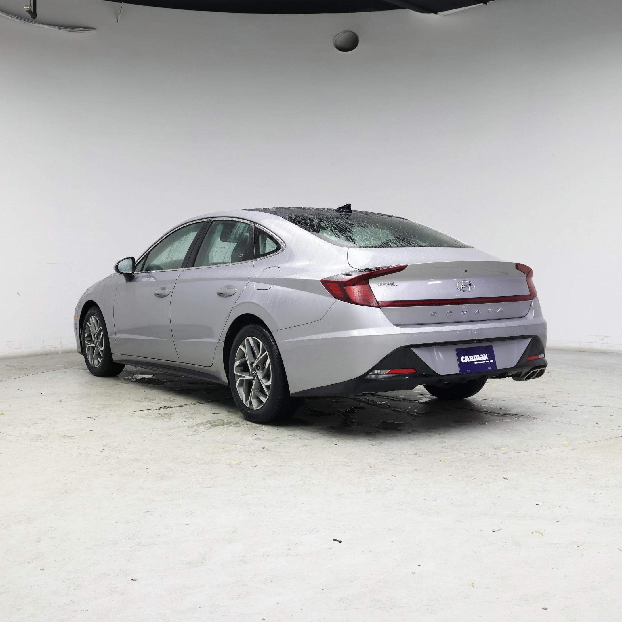 Thumbnail: 2023 Hyundai Sonata - 2