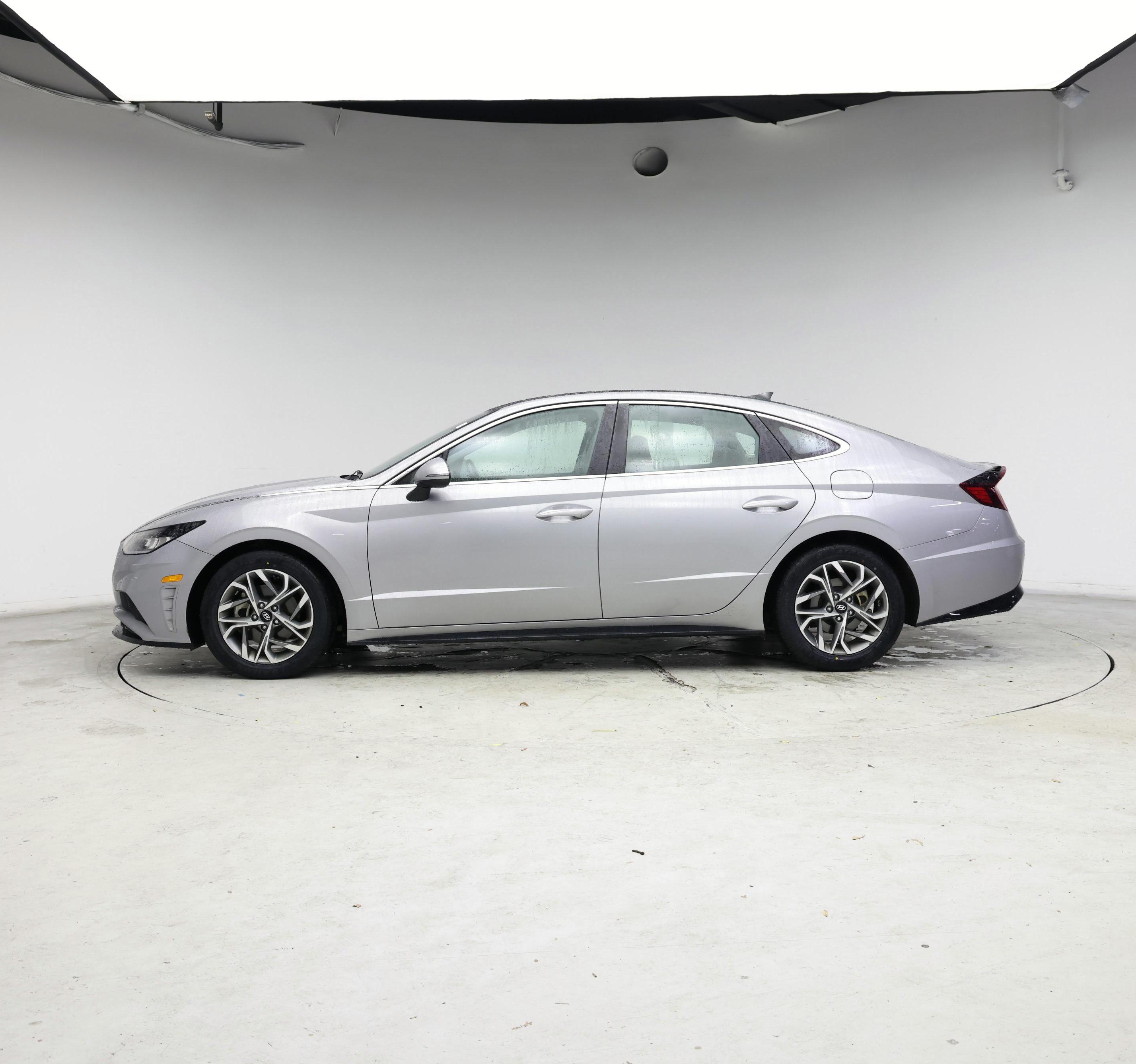 Thumbnail: 2023 Hyundai Sonata - 3