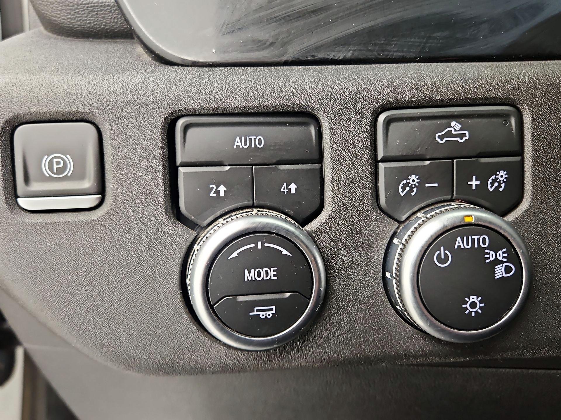 Thumbnail: 2023 GMC Sierra 1500 - 13