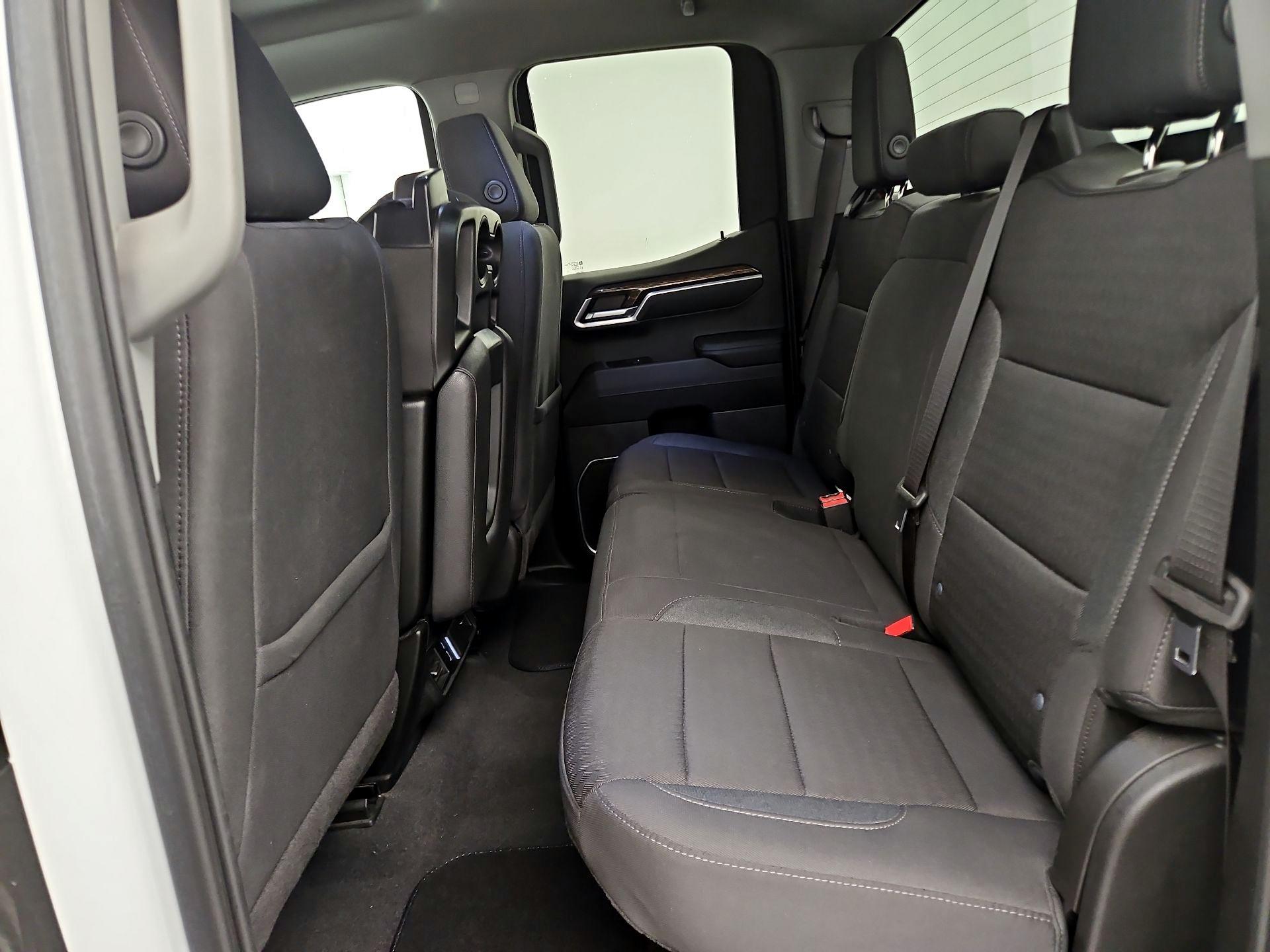 Thumbnail: 2023 GMC Sierra 1500 - 19