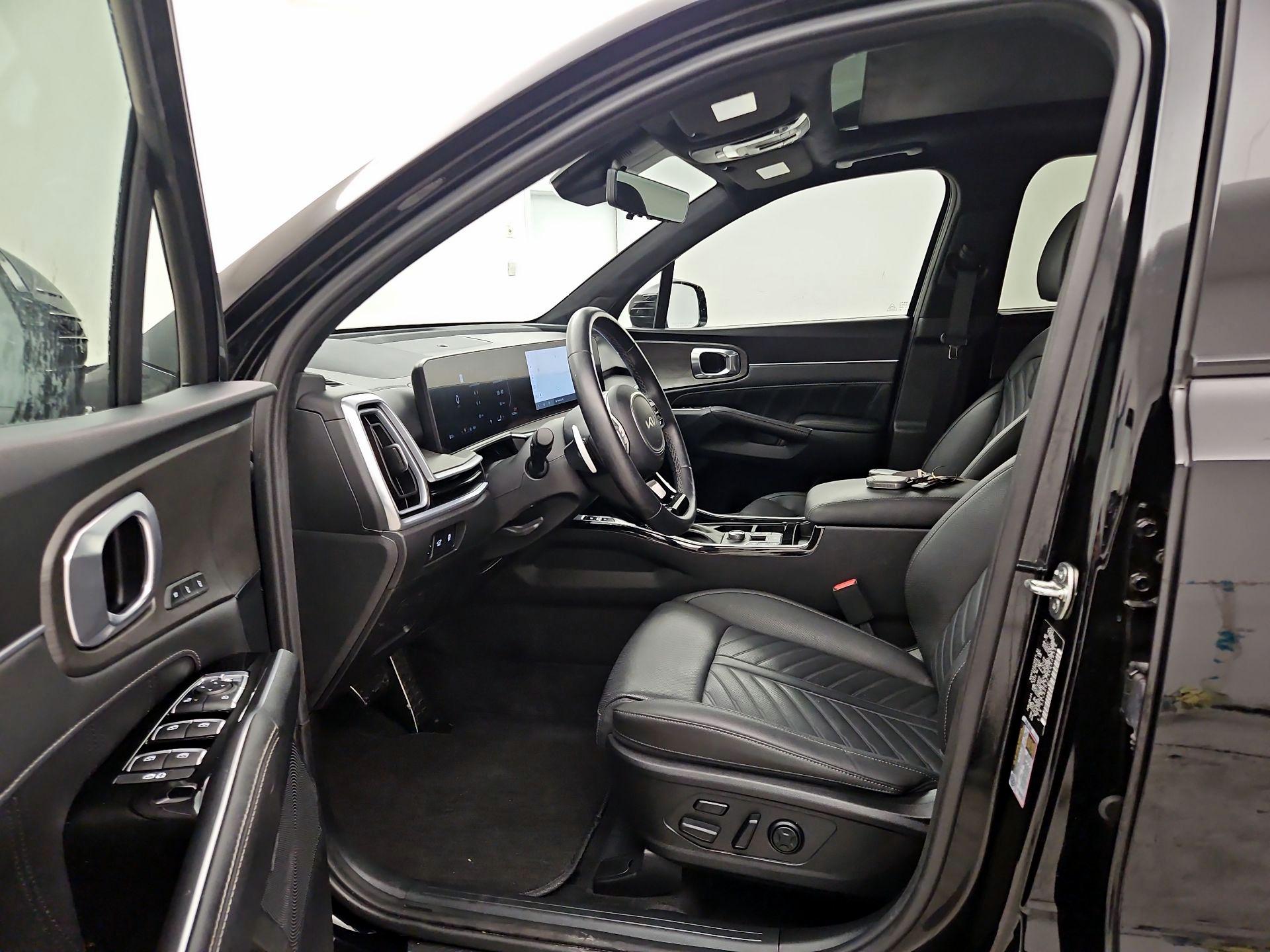 Thumbnail: 2024 Kia Sorento - 11