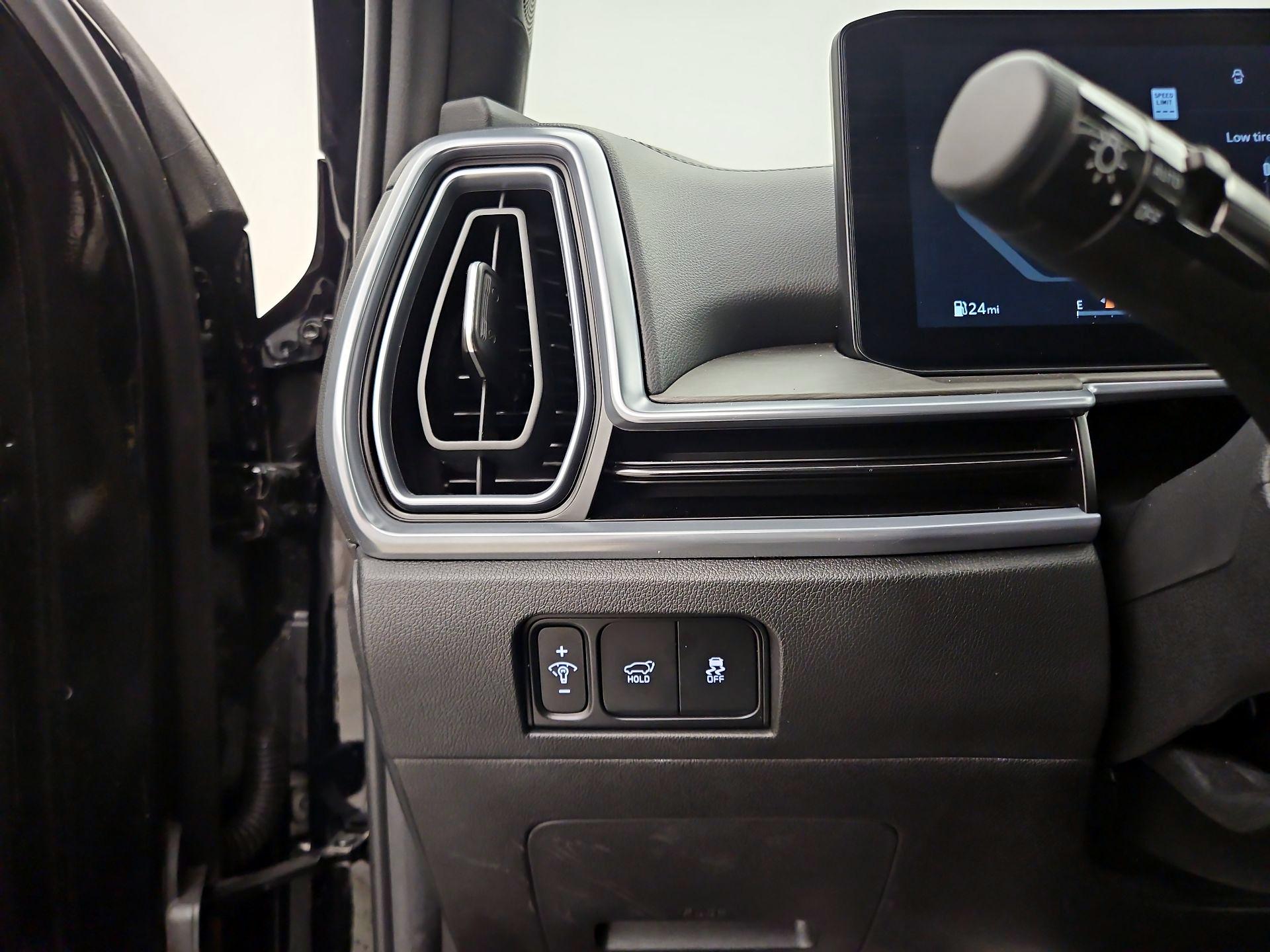 Thumbnail: 2024 Kia Sorento - 13