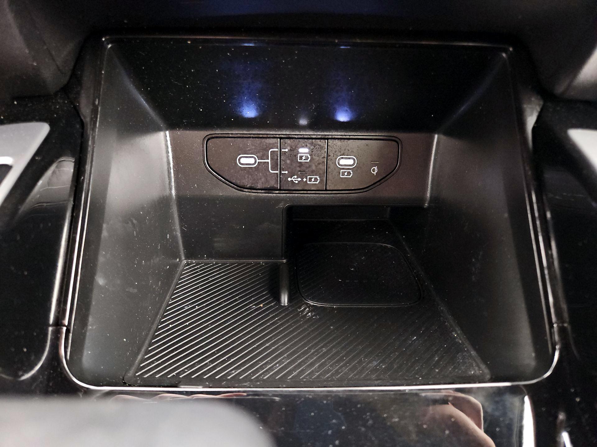 Thumbnail: 2024 Kia Sorento - 19