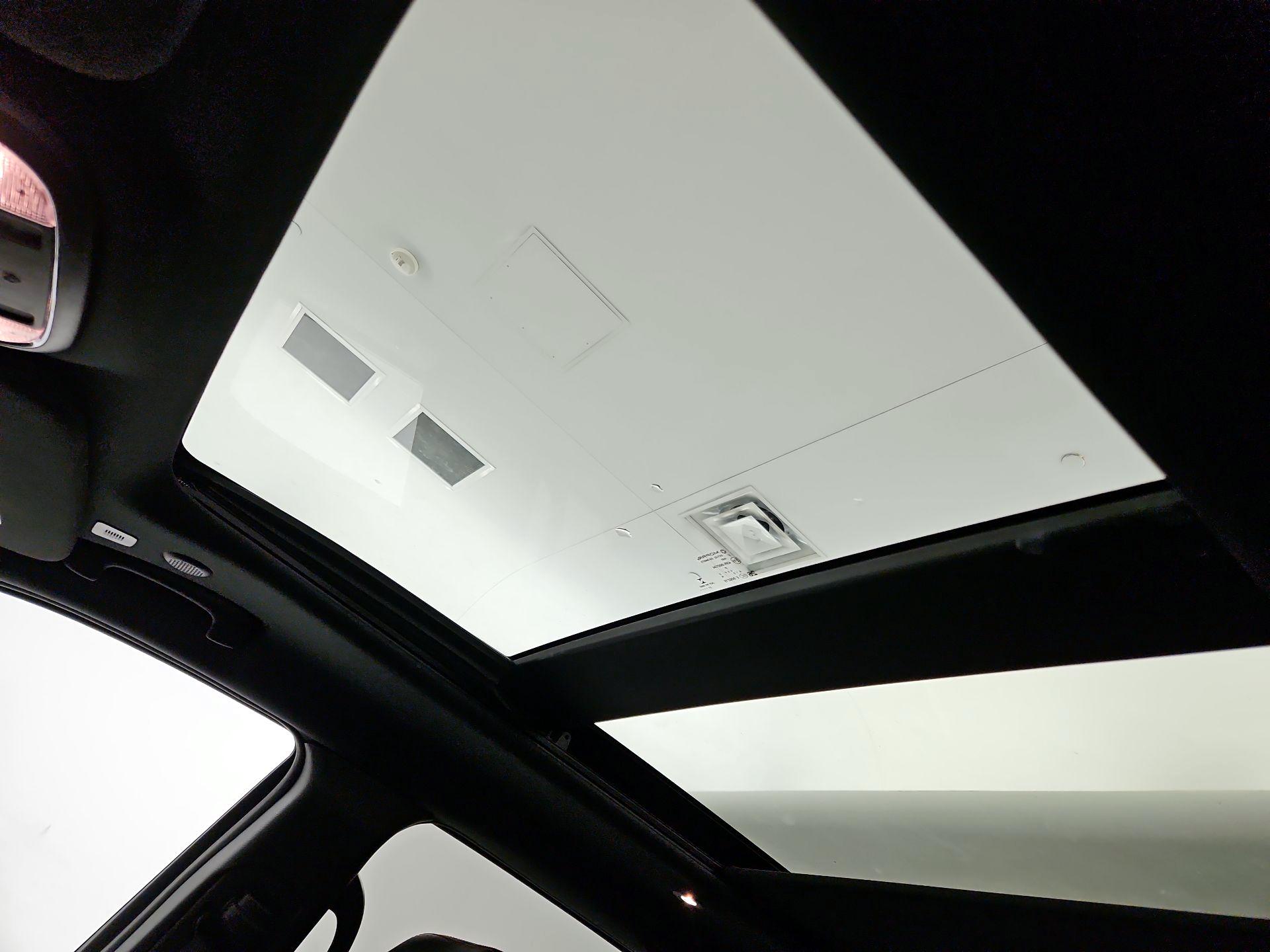 Thumbnail: 2021 Jeep Grand Cherokee - 20