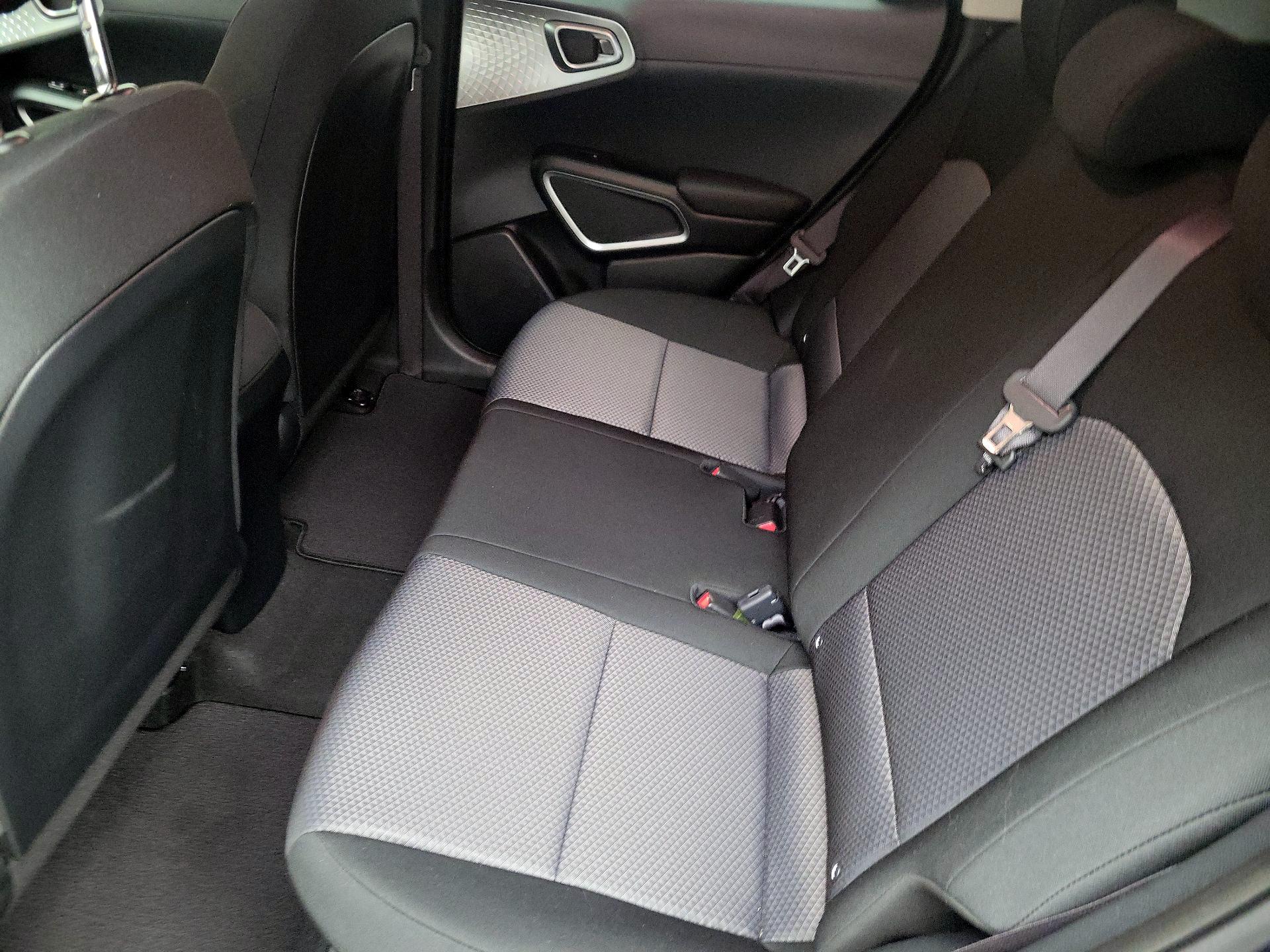 Thumbnail: 2022 Kia Soul - 18