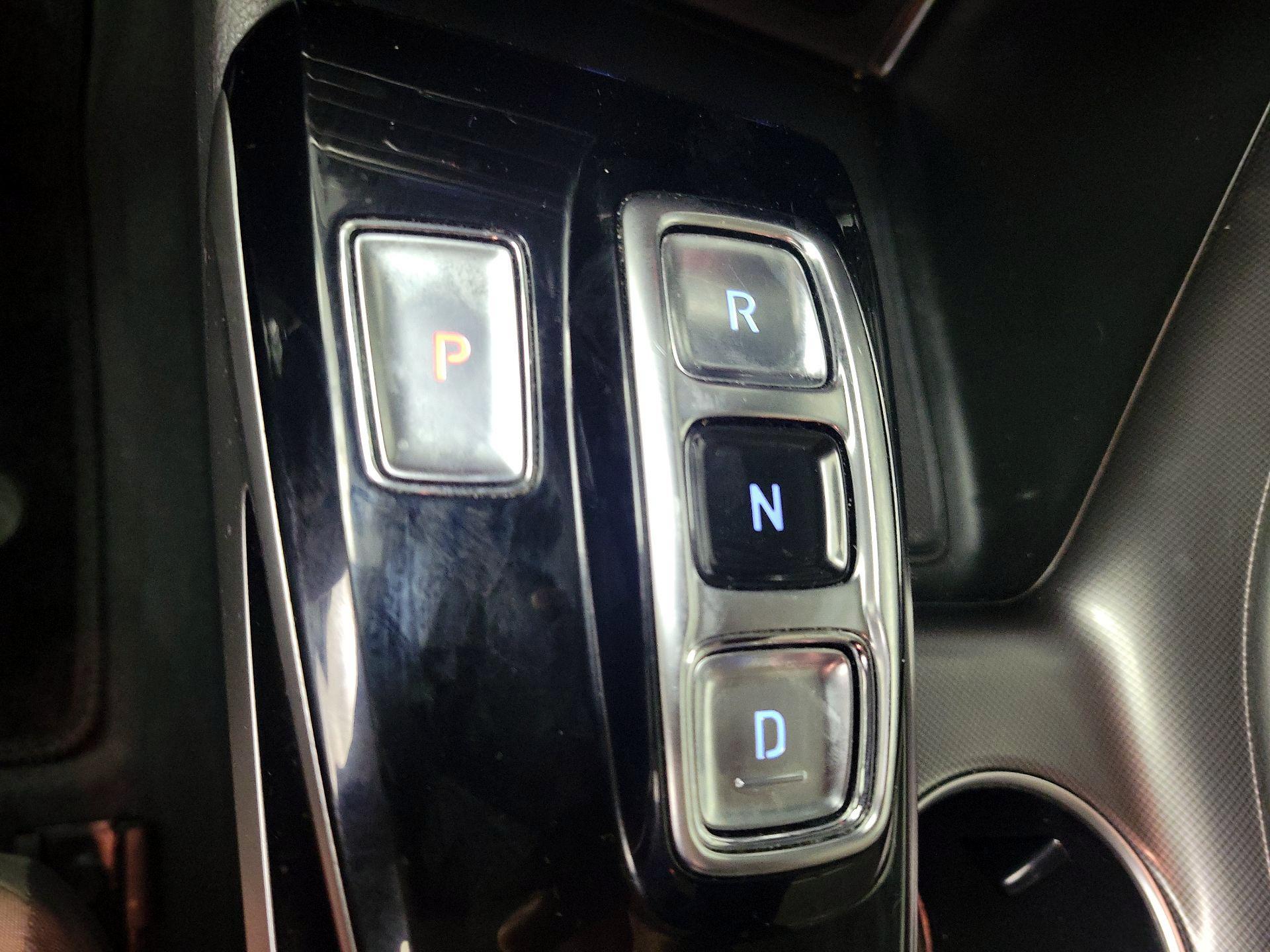 Thumbnail: 2022 Hyundai Sonata - 17