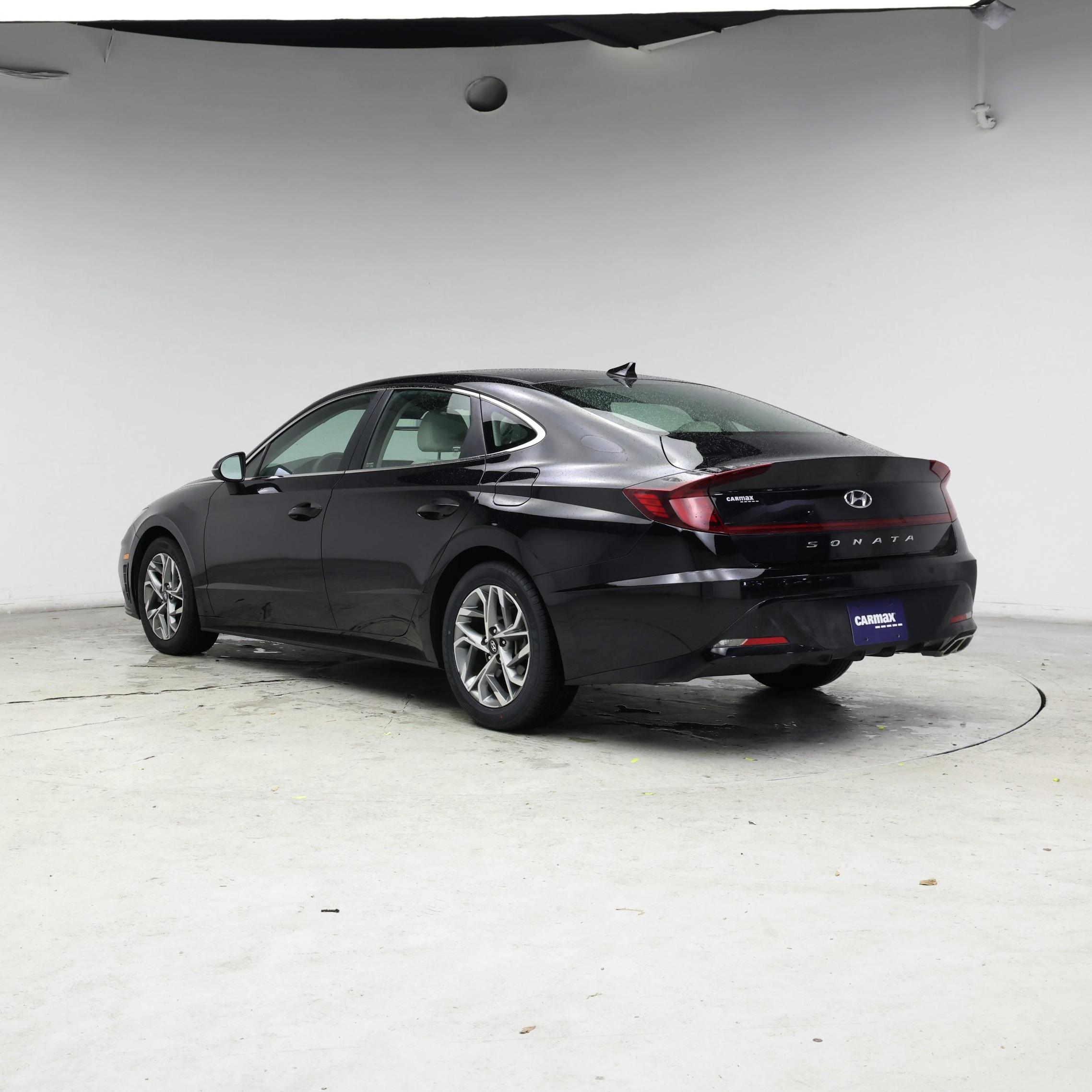 Thumbnail: 2022 Hyundai Sonata - 2