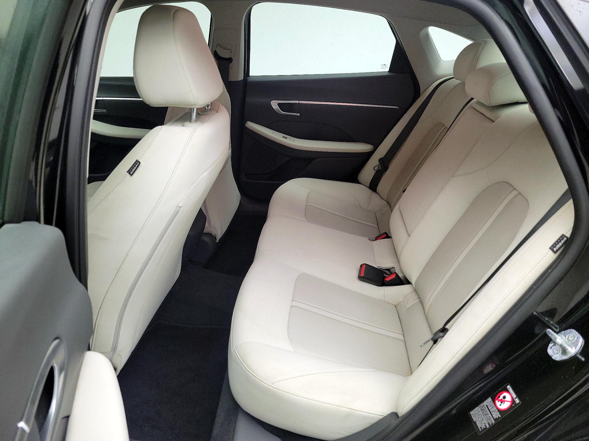 Thumbnail: 2022 Hyundai Sonata - 19