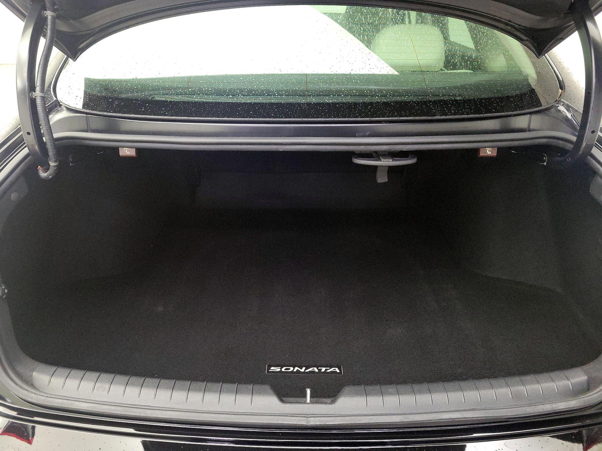 Thumbnail: 2022 Hyundai Sonata - 20