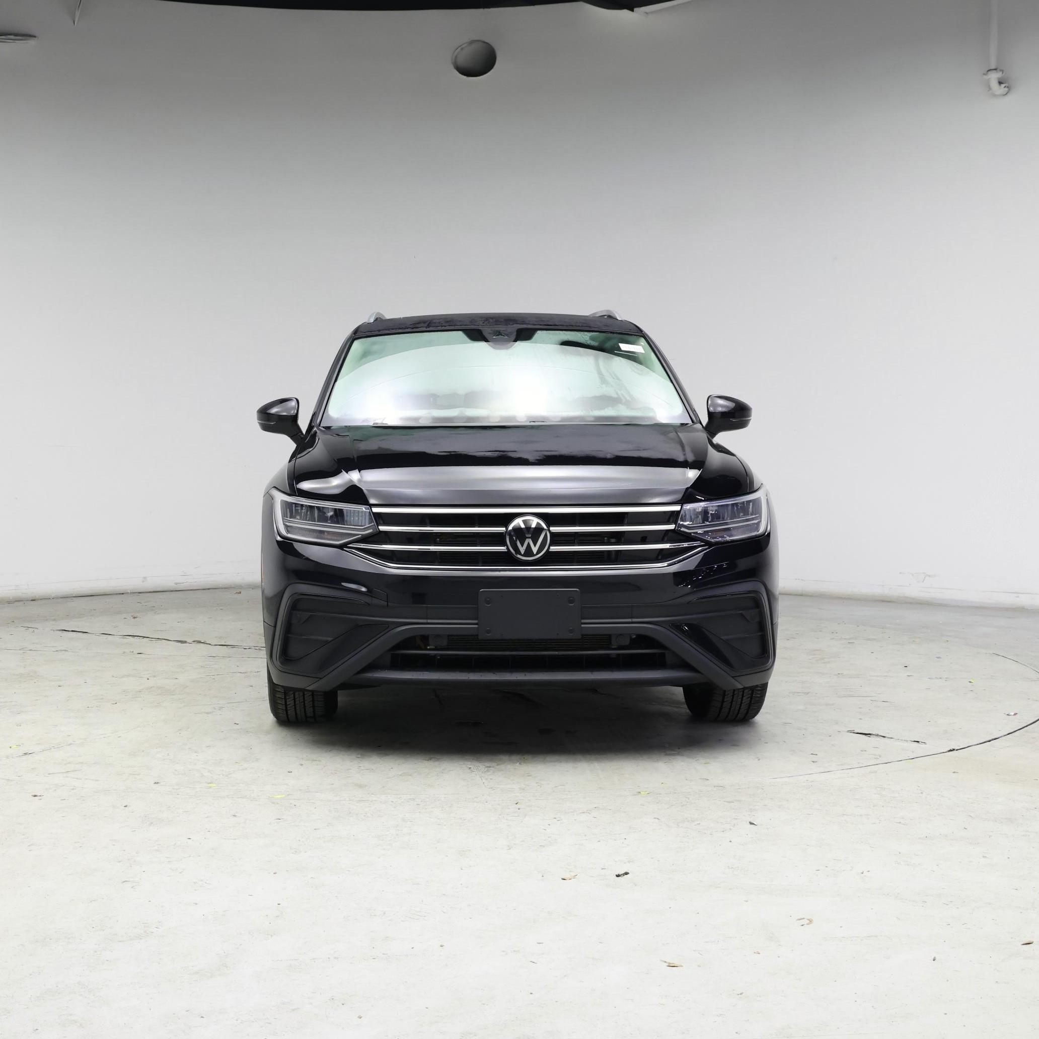 Thumbnail: 2022 Volkswagen Tiguan - 5