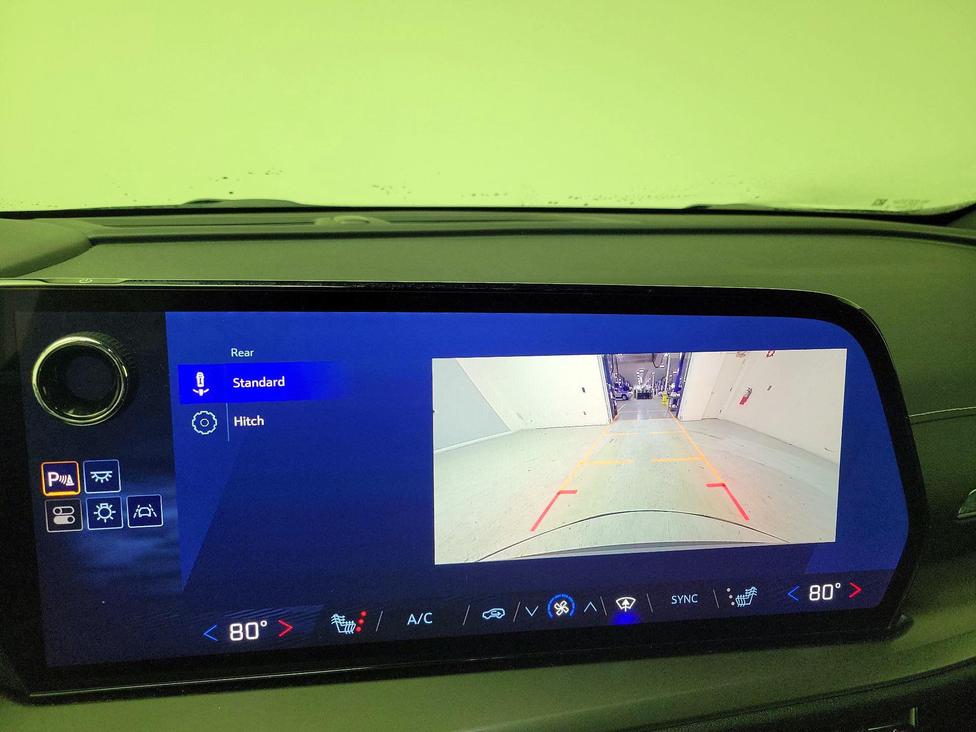 Thumbnail: 2025 Chevrolet Traverse - 14