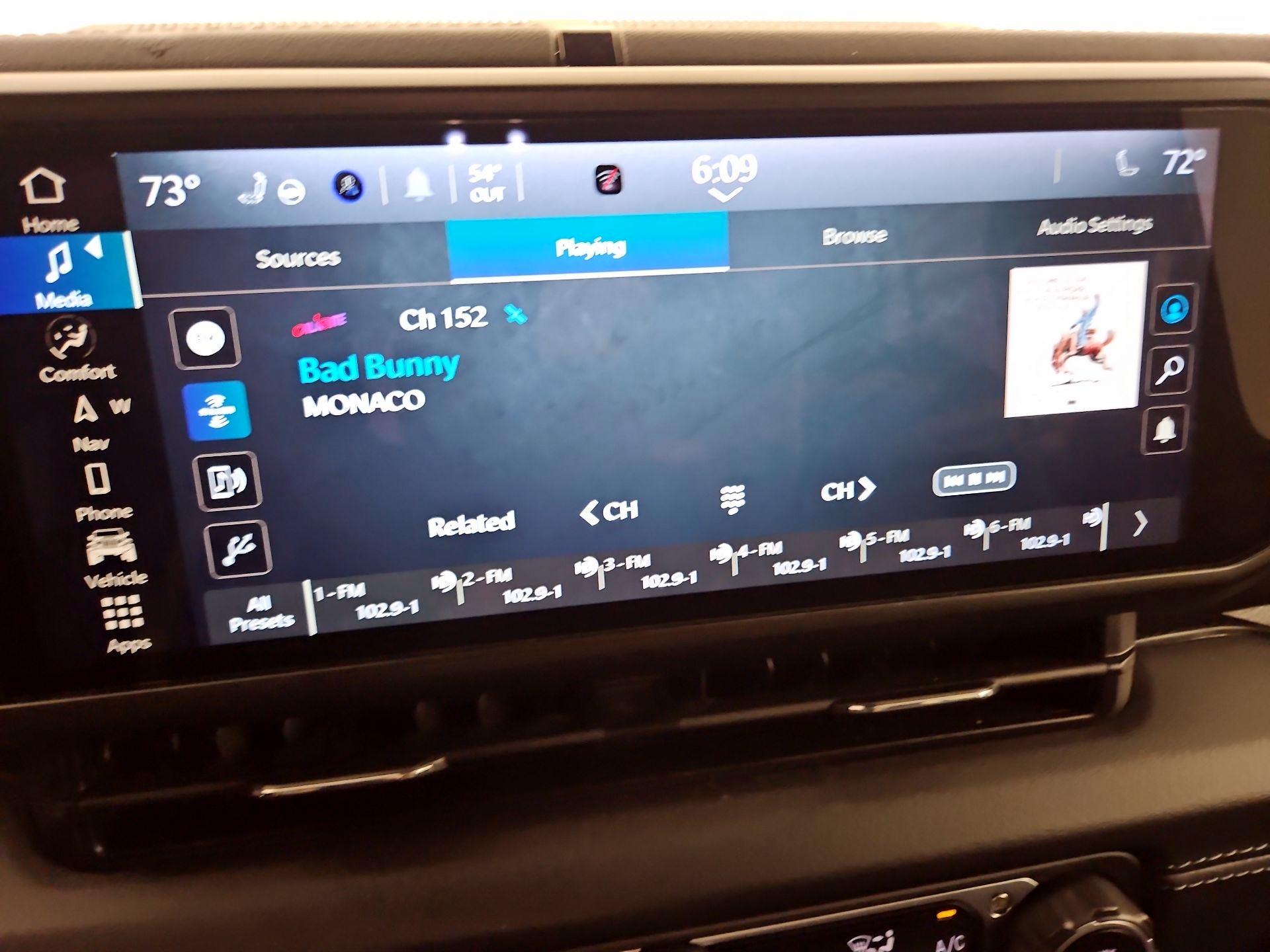 Thumbnail: 2024 Jeep Wrangler - 16