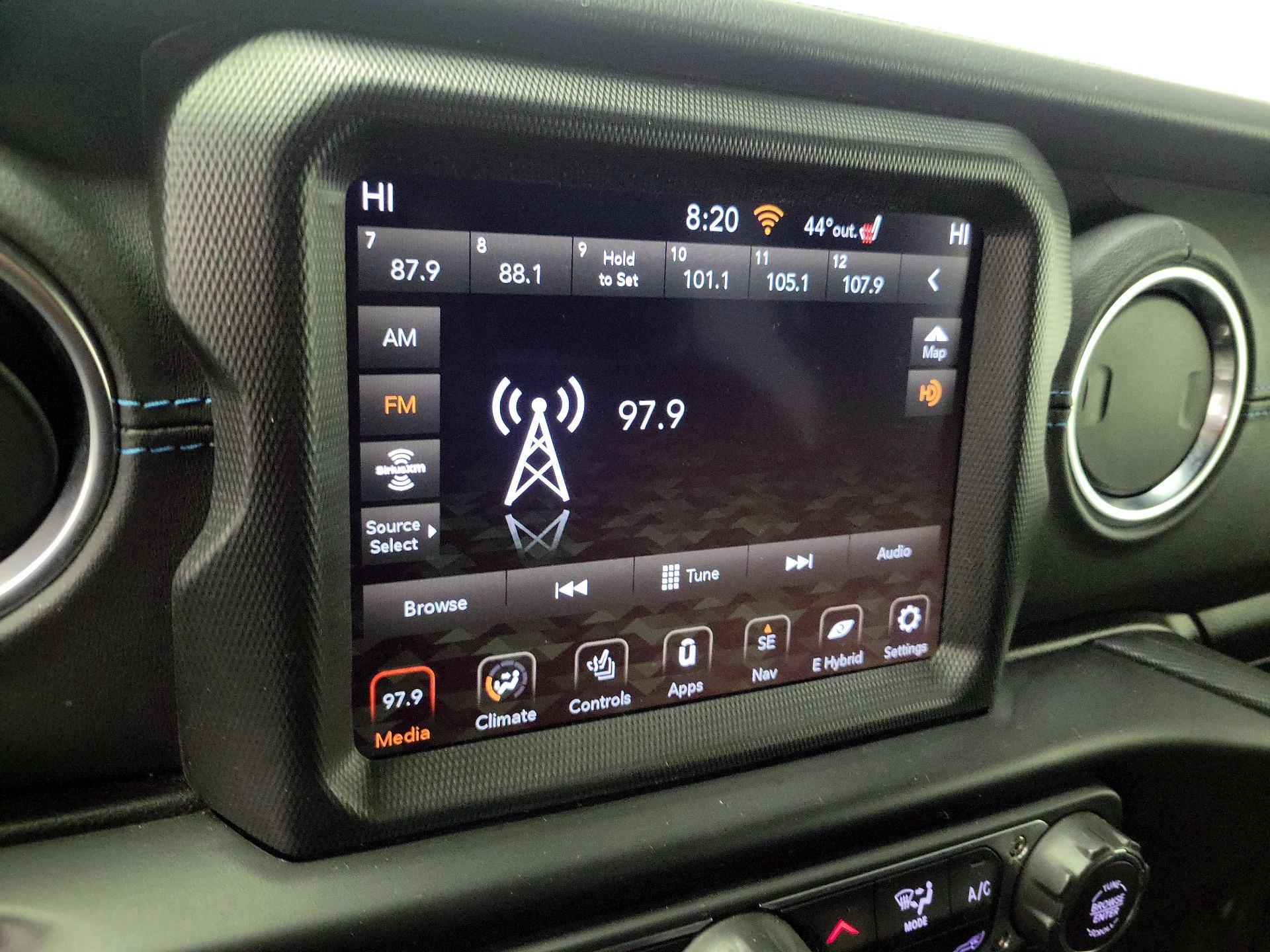 Thumbnail: 2021 Jeep Wrangler - 16