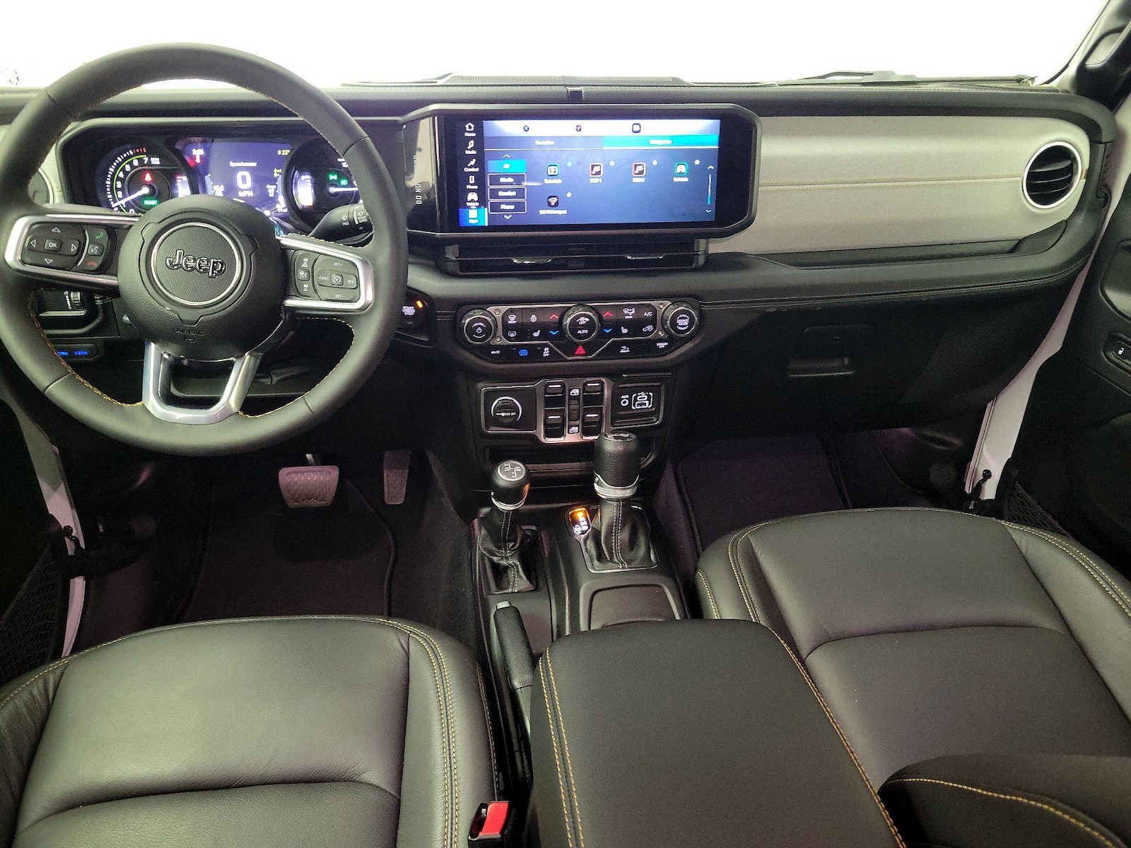 2024 Jeep Wrangler 4xe Sahara 4XE - Photo 10