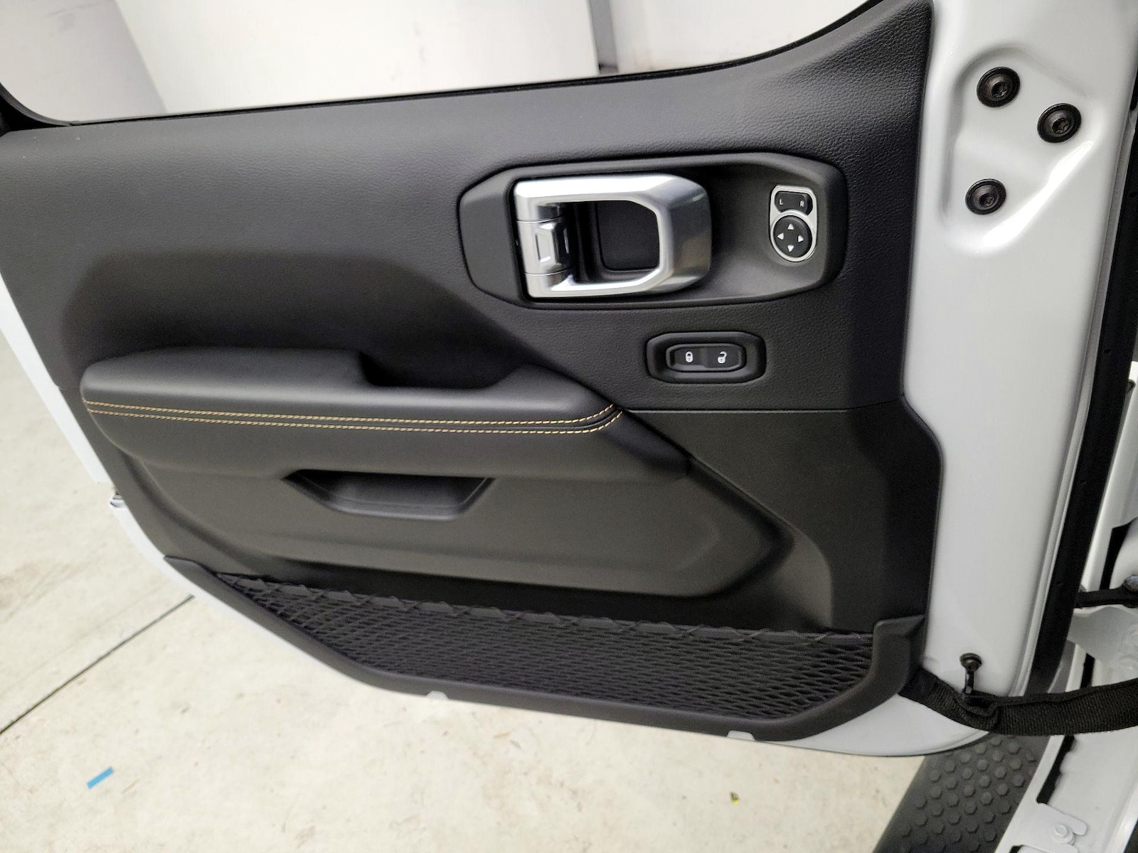 2024 Jeep Wrangler 4xe Sahara 4XE - Photo 13