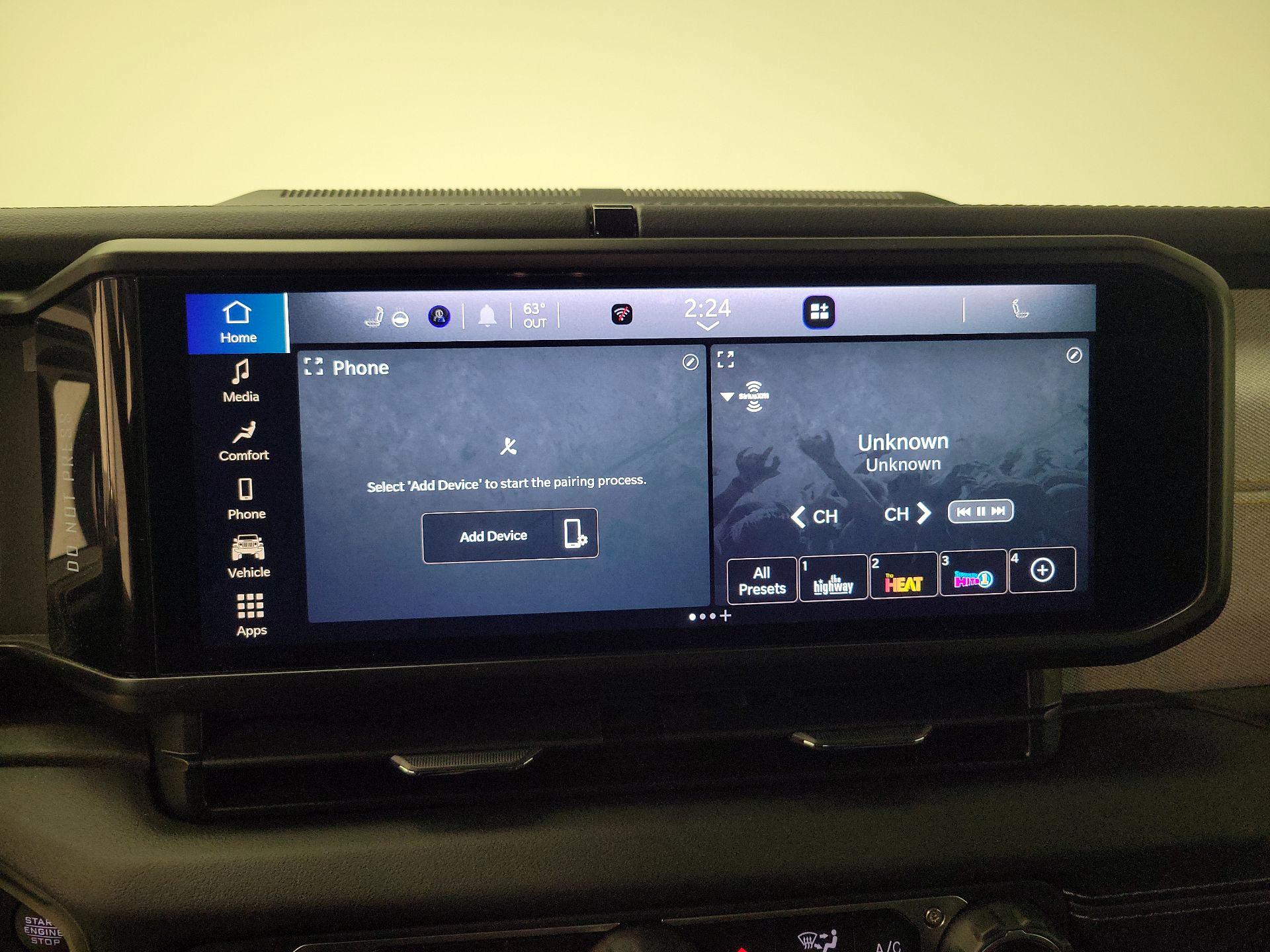 Thumbnail: 2024 Jeep Wrangler - 15