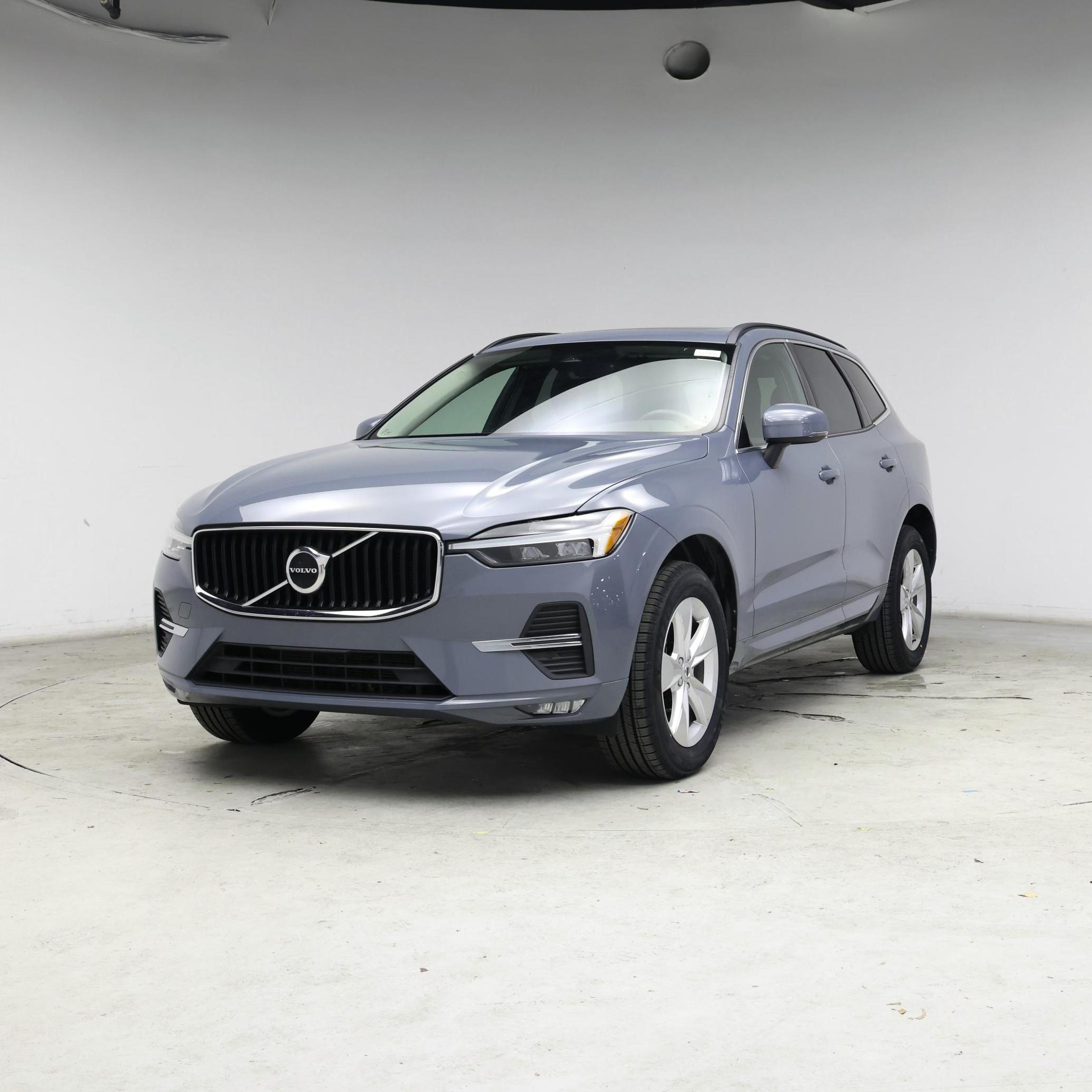 Thumbnail: 2022 Volvo XC60 - 4