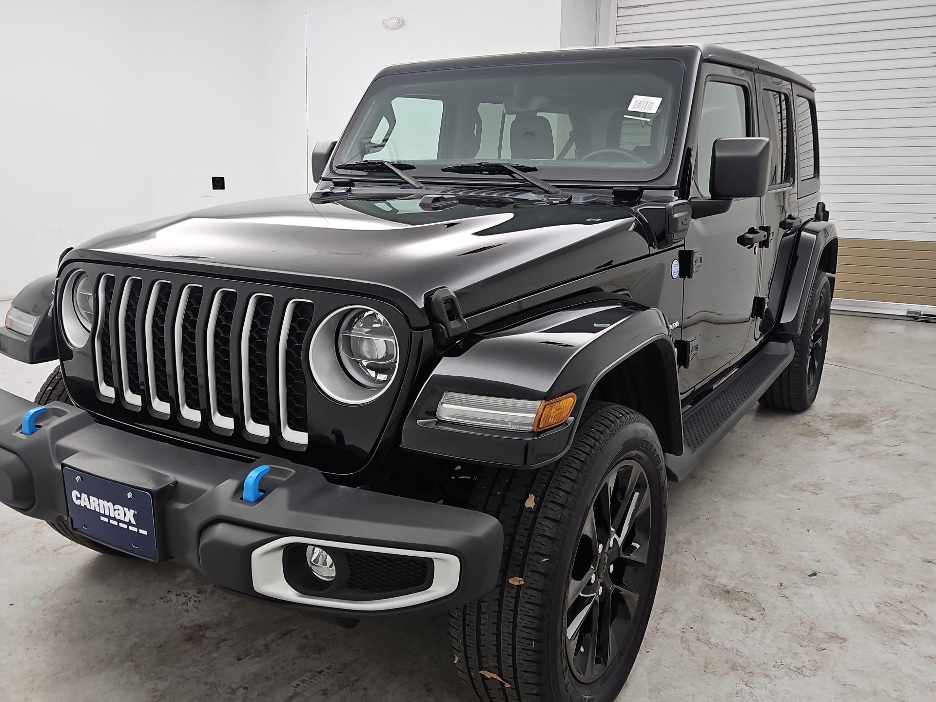 Thumbnail: 2022 Jeep Wrangler - 3