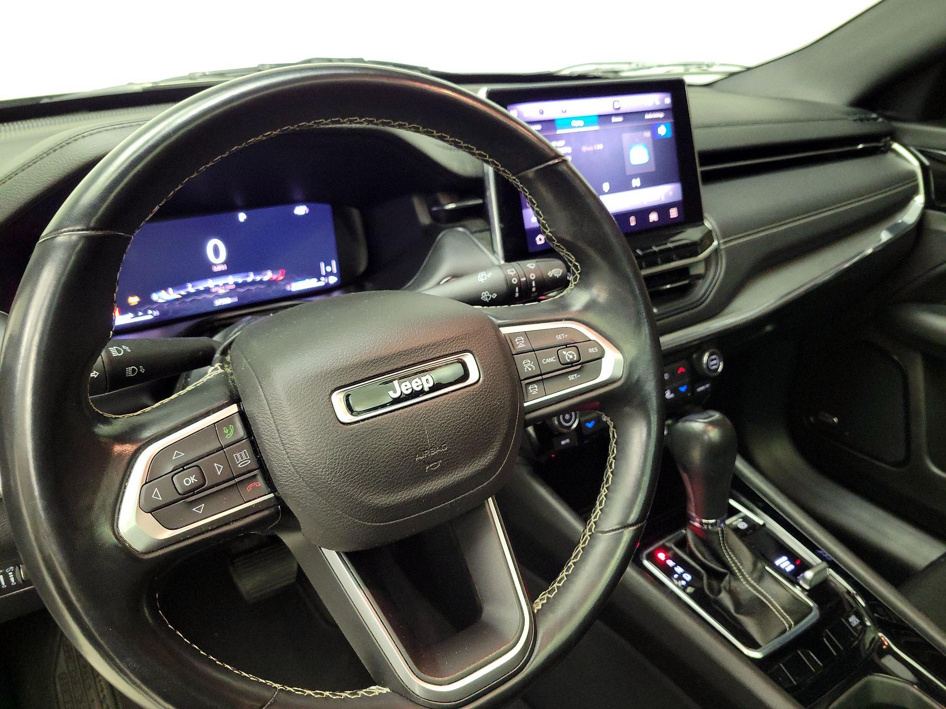 Thumbnail: 2022 Jeep Compass - 9