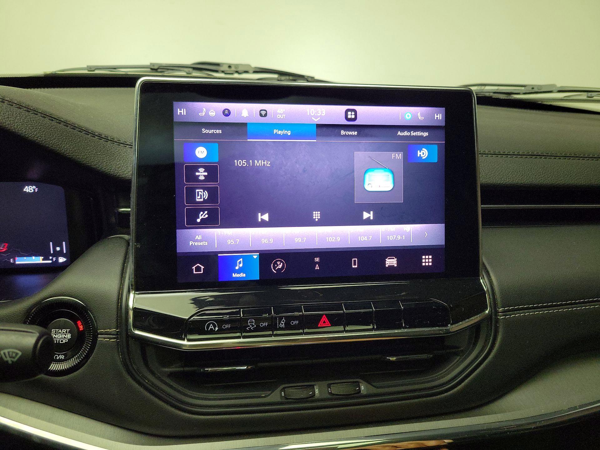 Thumbnail: 2022 Jeep Compass - 16