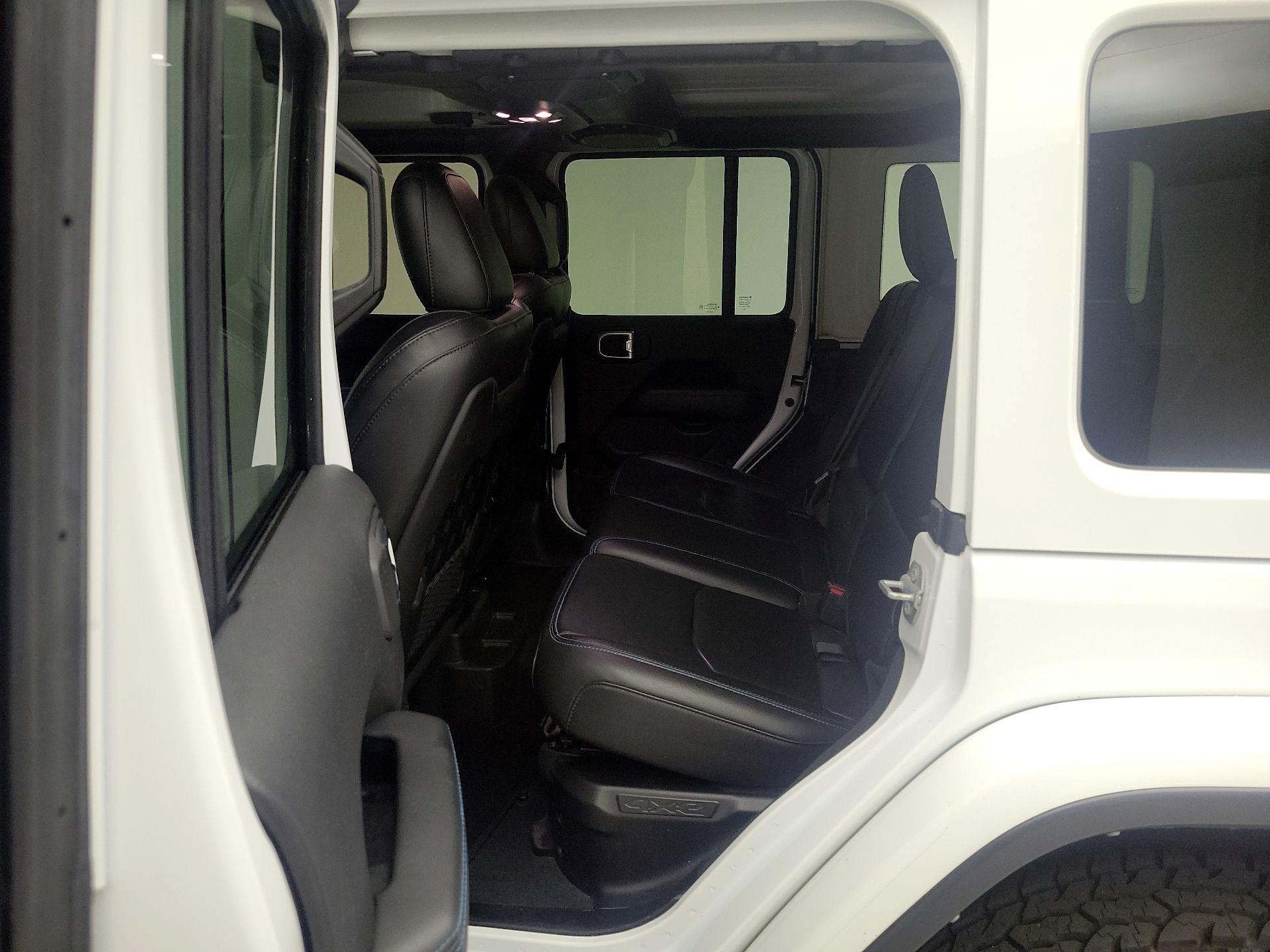 Thumbnail: 2022 Jeep Wrangler - 20