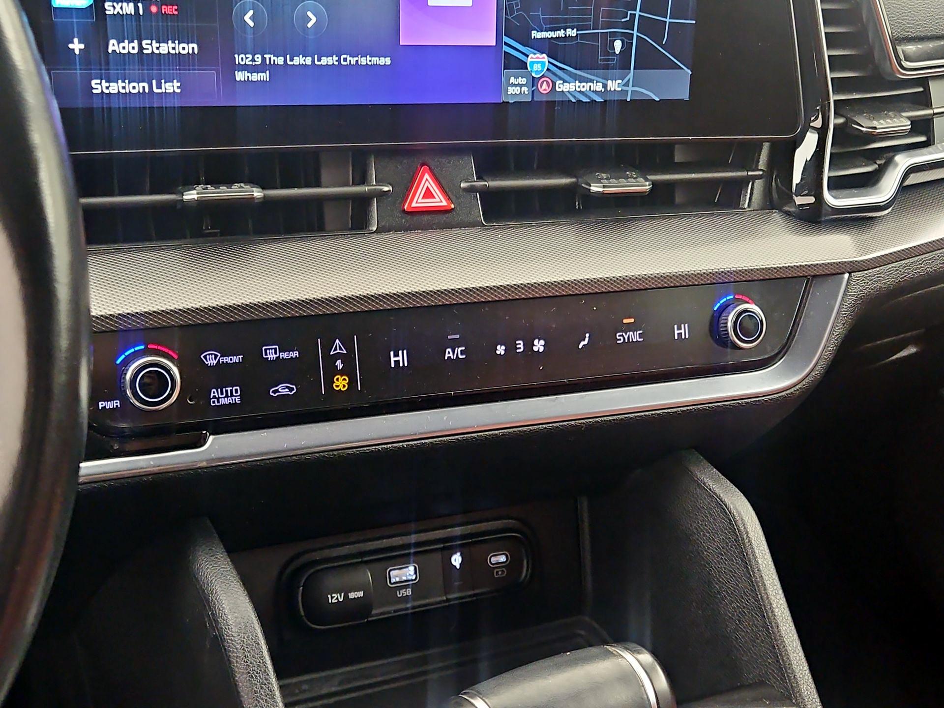 Thumbnail: 2023 Kia Sportage - 15