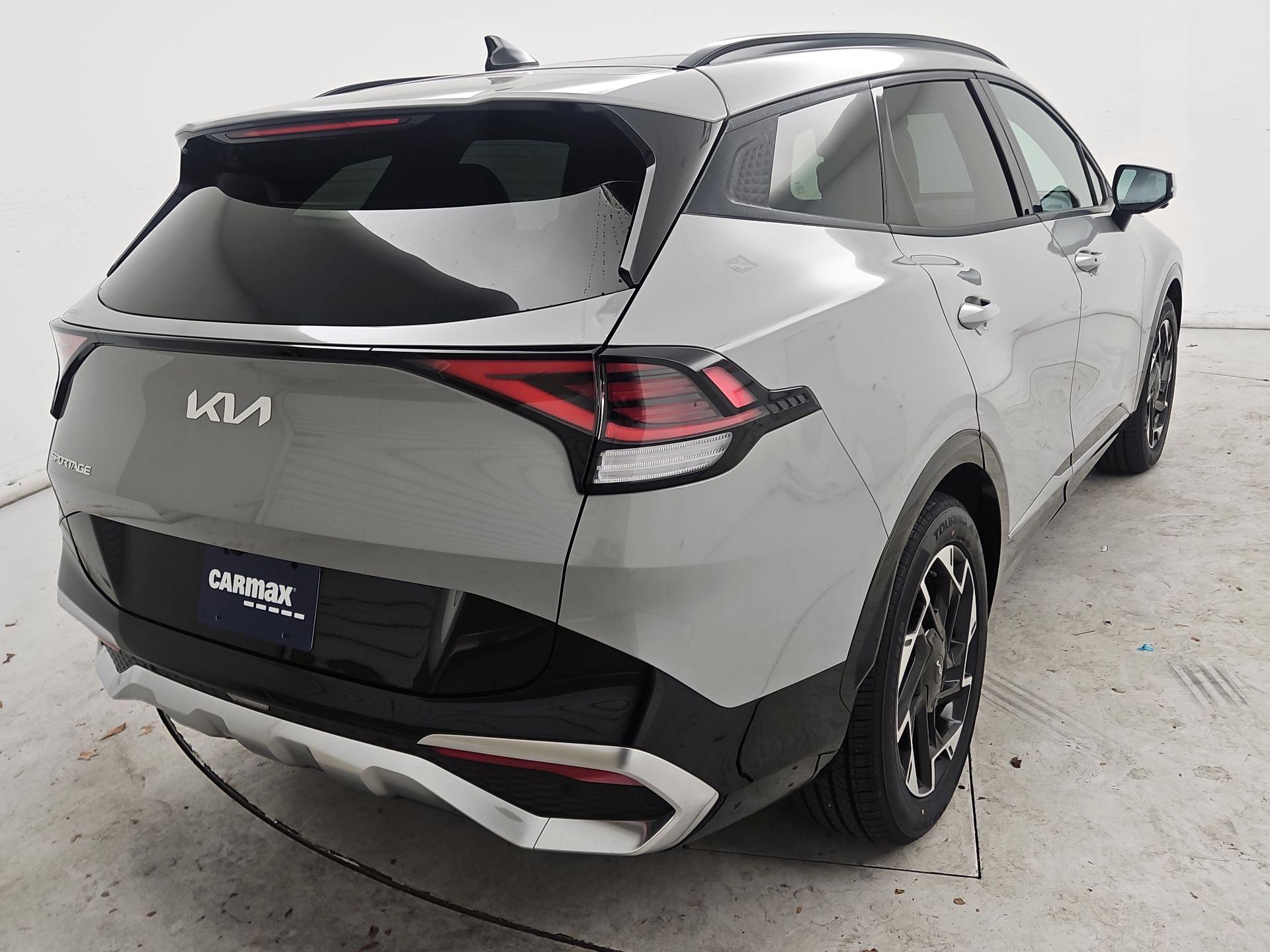 Thumbnail: 2023 Kia Sportage - 5