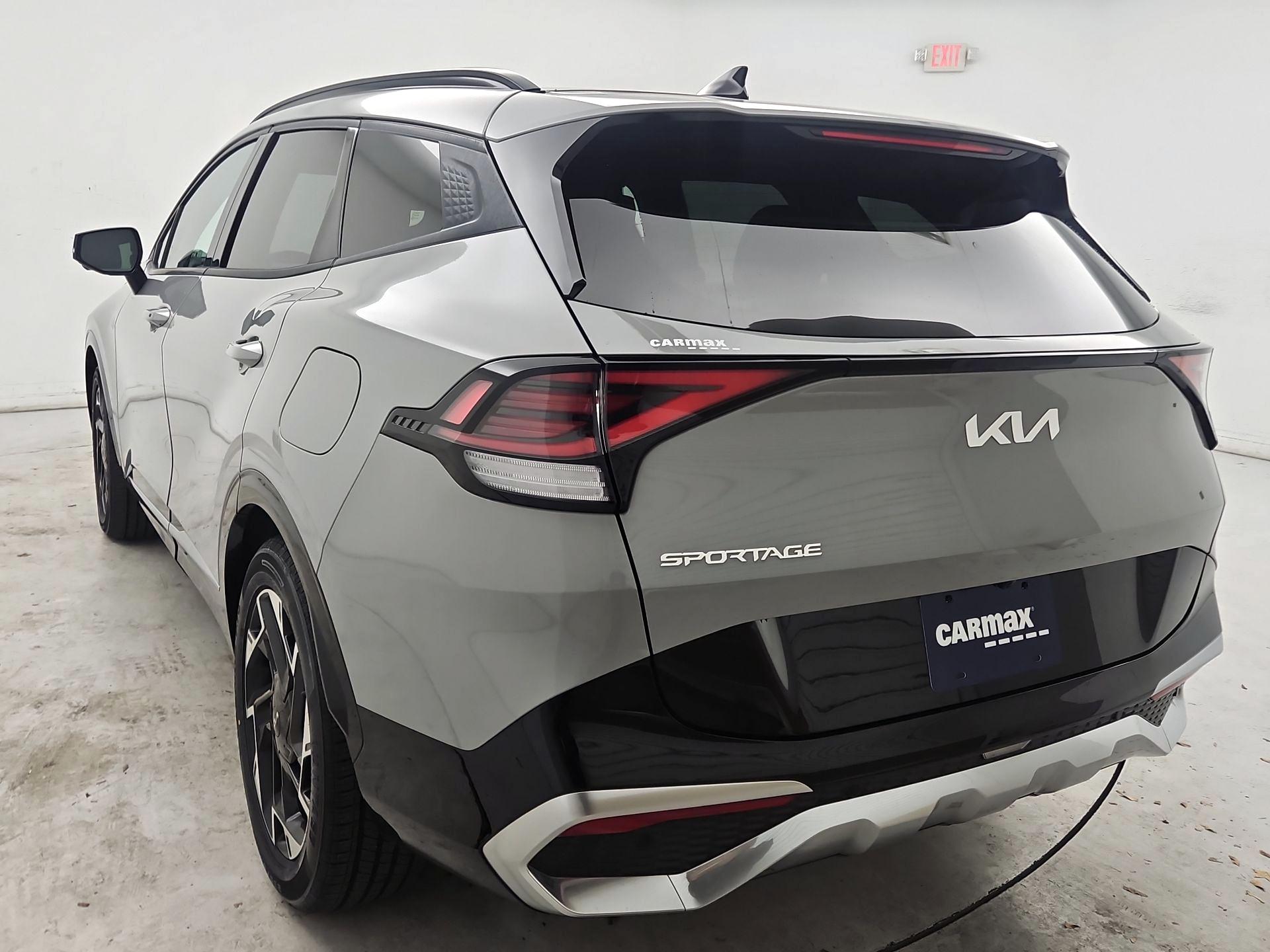 Thumbnail: 2023 Kia Sportage - 7