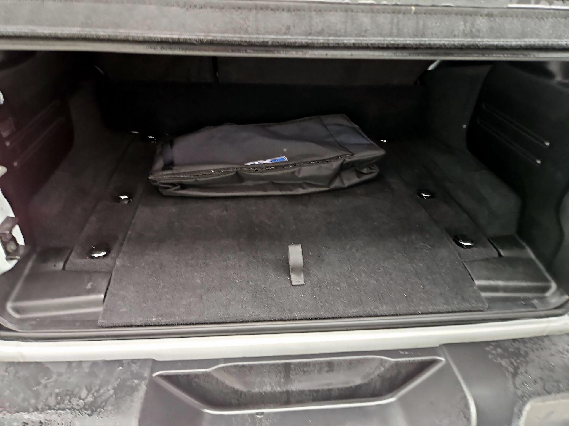 Thumbnail: 2024 Jeep Wrangler - 20