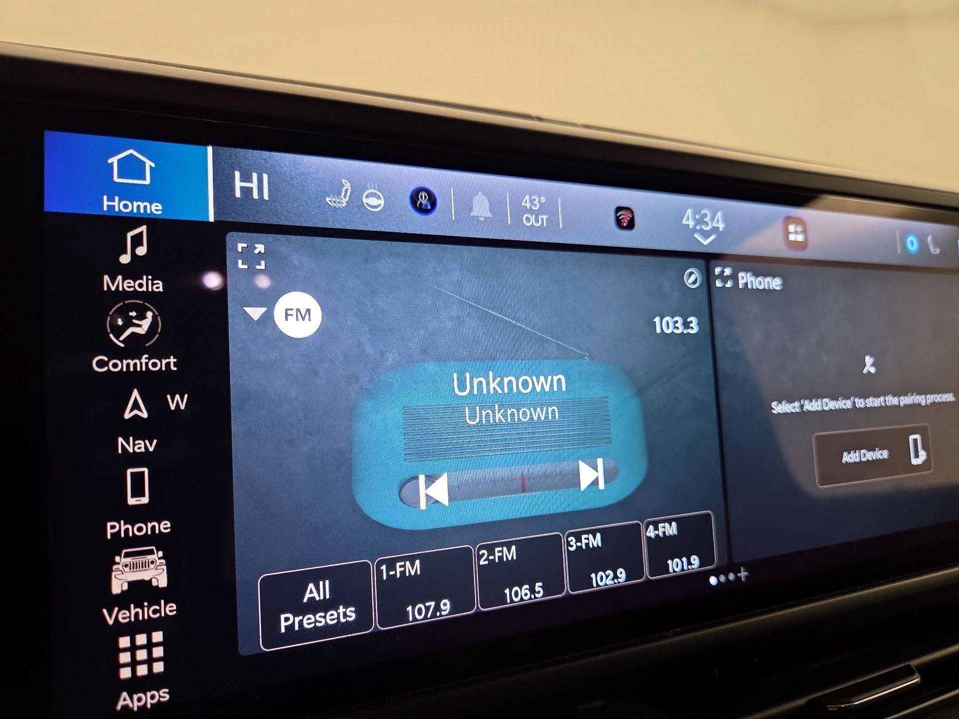 Thumbnail: 2024 Jeep Wrangler - 16