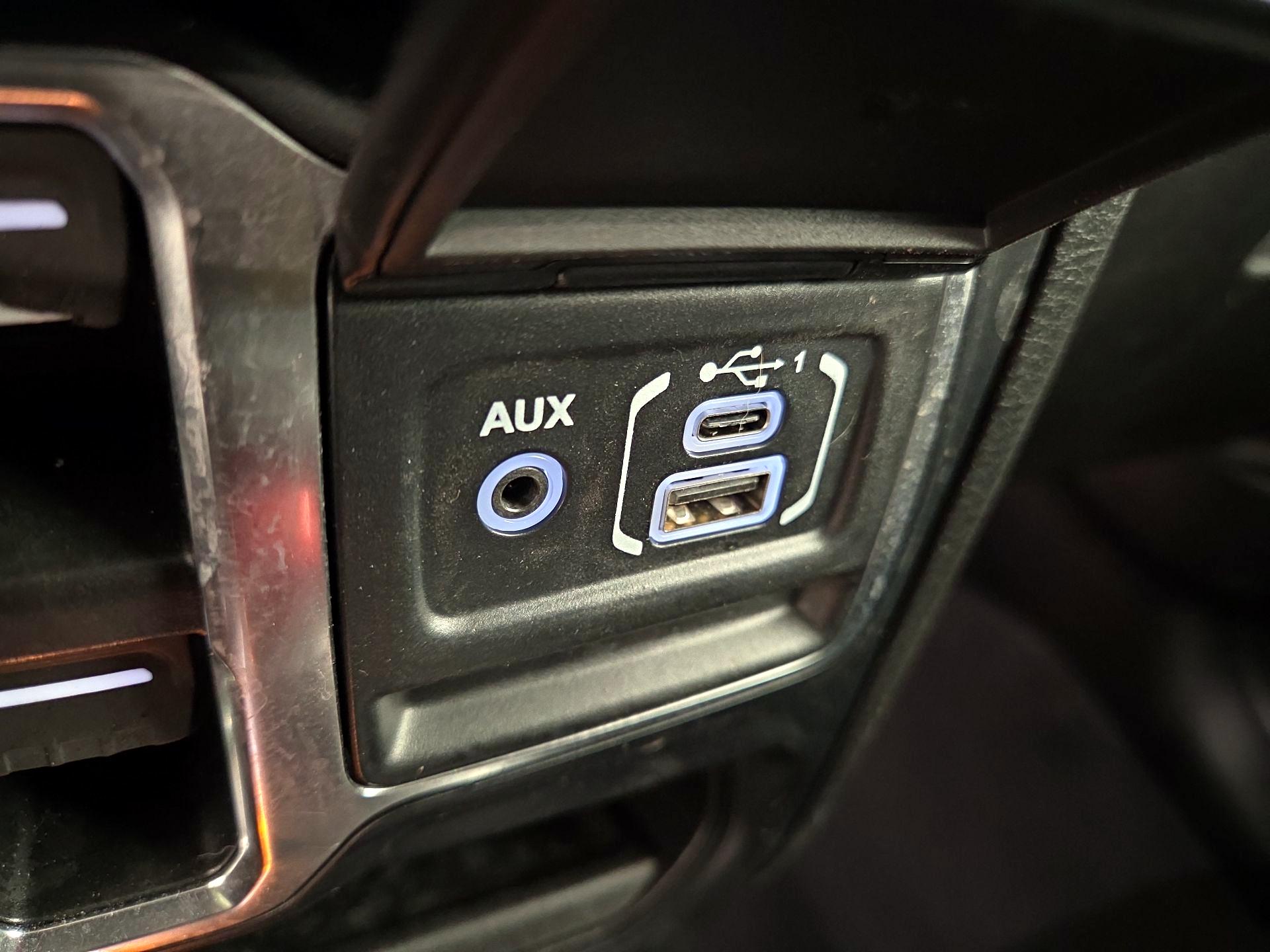 Thumbnail: 2024 Jeep Wrangler - 19