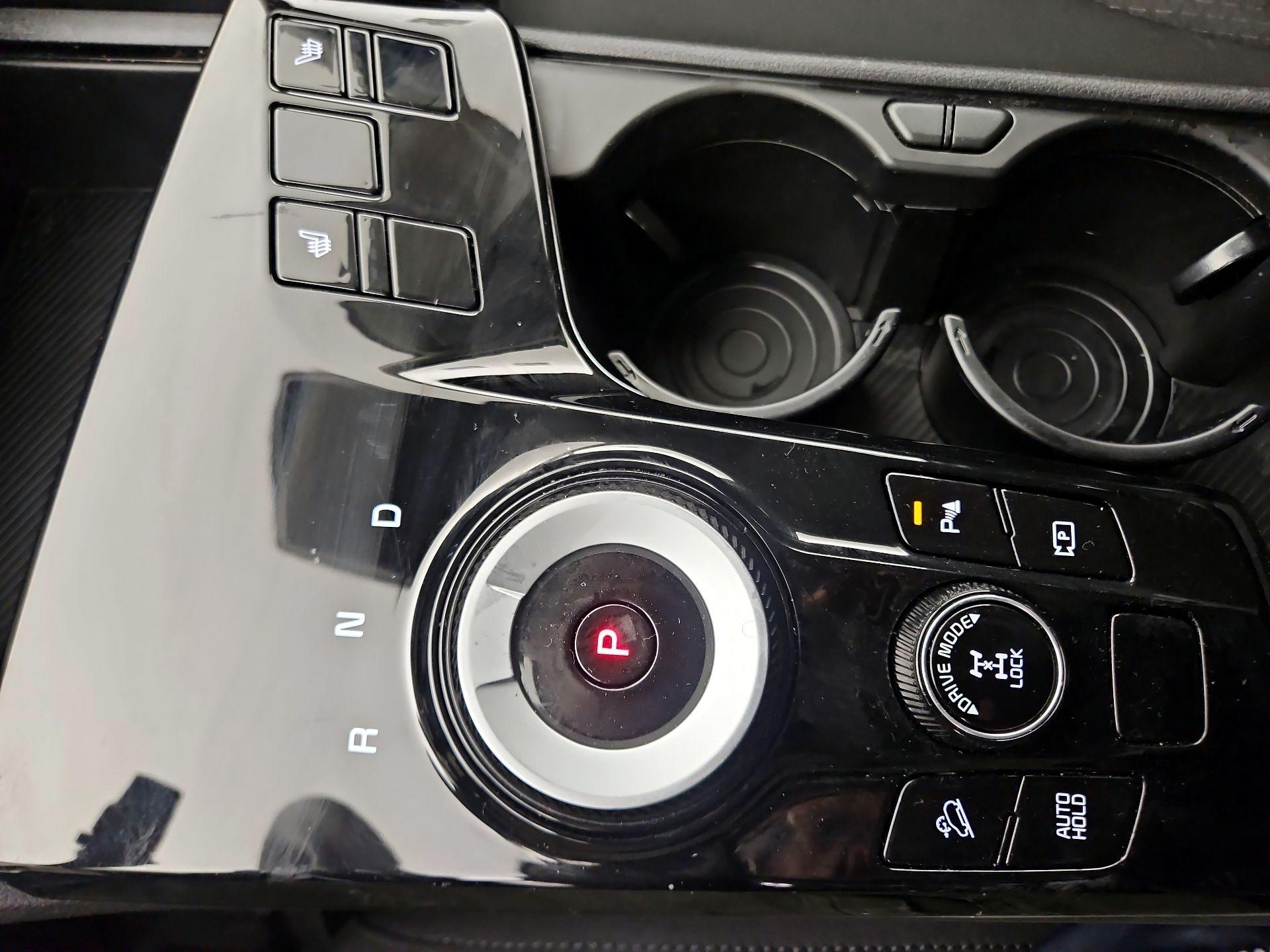 Thumbnail: 2023 Kia Sportage - 17