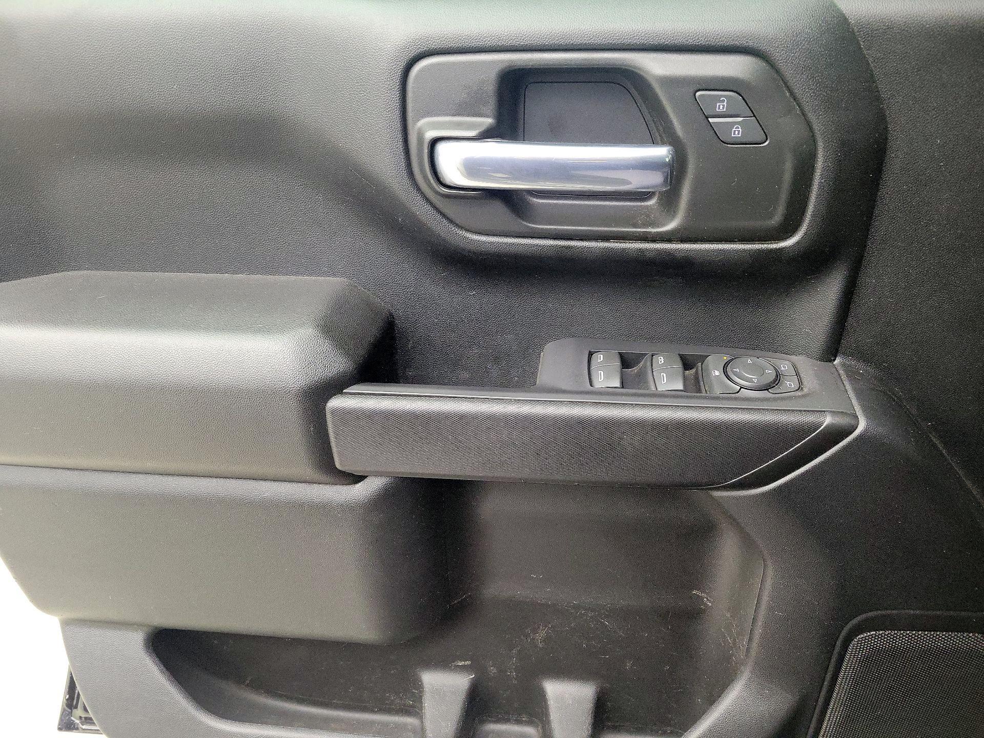 Thumbnail: 2022 Chevrolet Silverado 1500 - 12