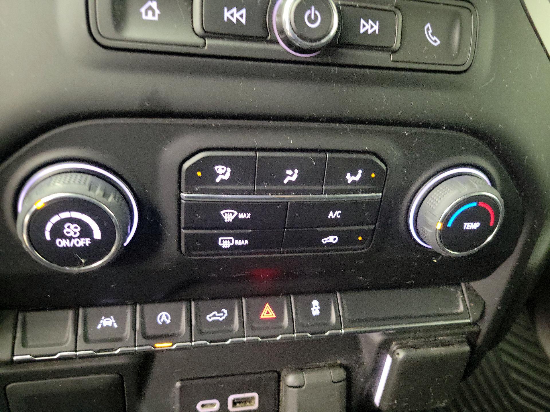 Thumbnail: 2022 Chevrolet Silverado 1500 - 16