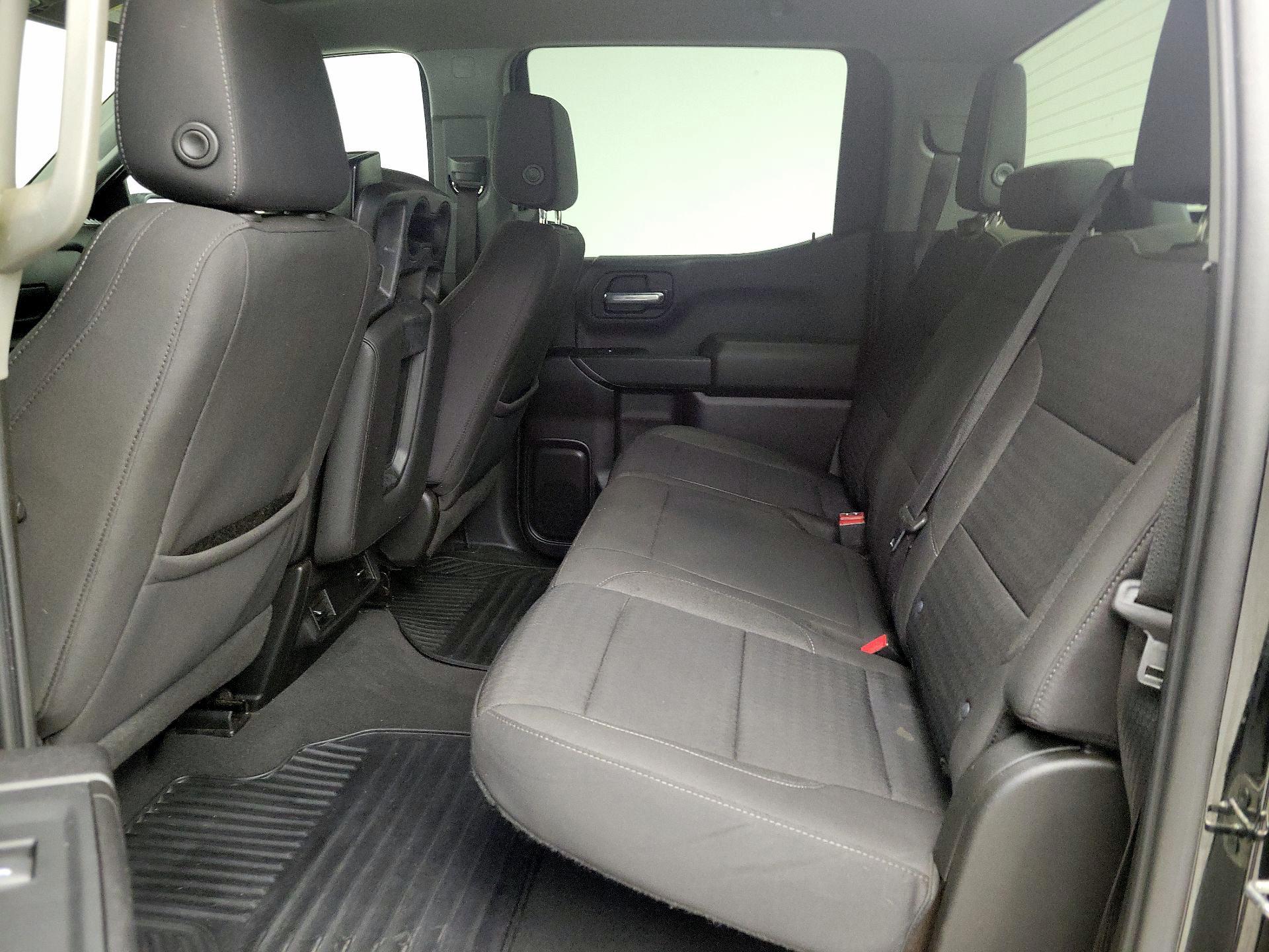 Thumbnail: 2022 Chevrolet Silverado 1500 - 19